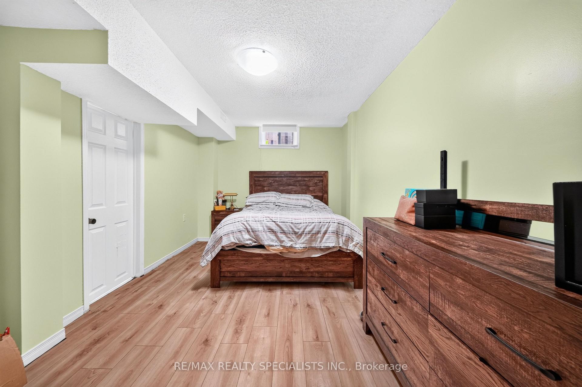 Photo 12 of 3 Nuffield Street, Brampton, Westgate — HOMEH