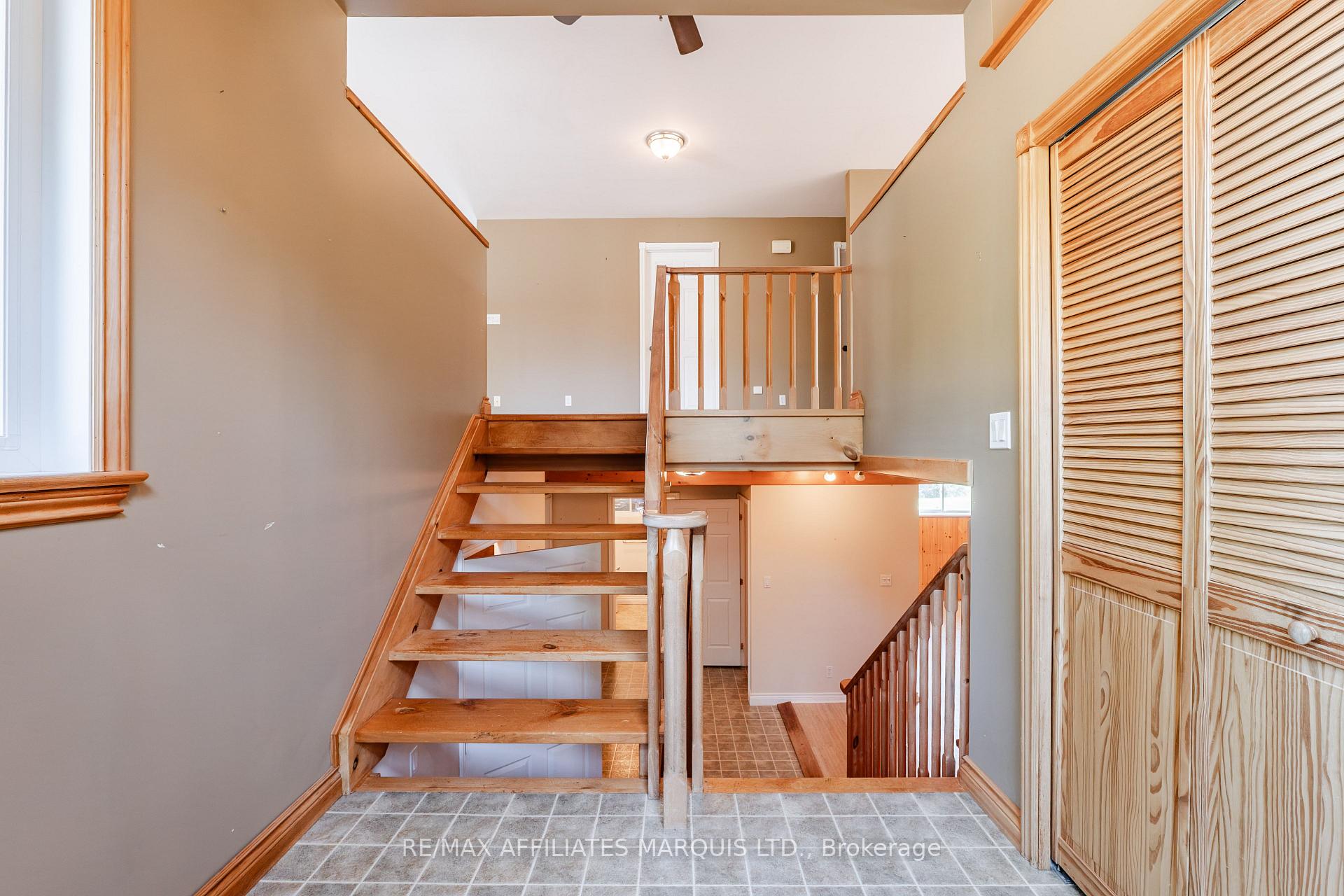 Photo 6 of 24 Nelson Street, North Stormont, Finch — HOMEH