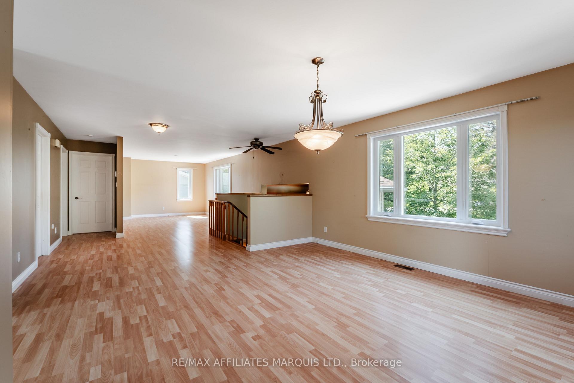 Photo 9 of 24 Nelson Street, North Stormont, Finch — HOMEH