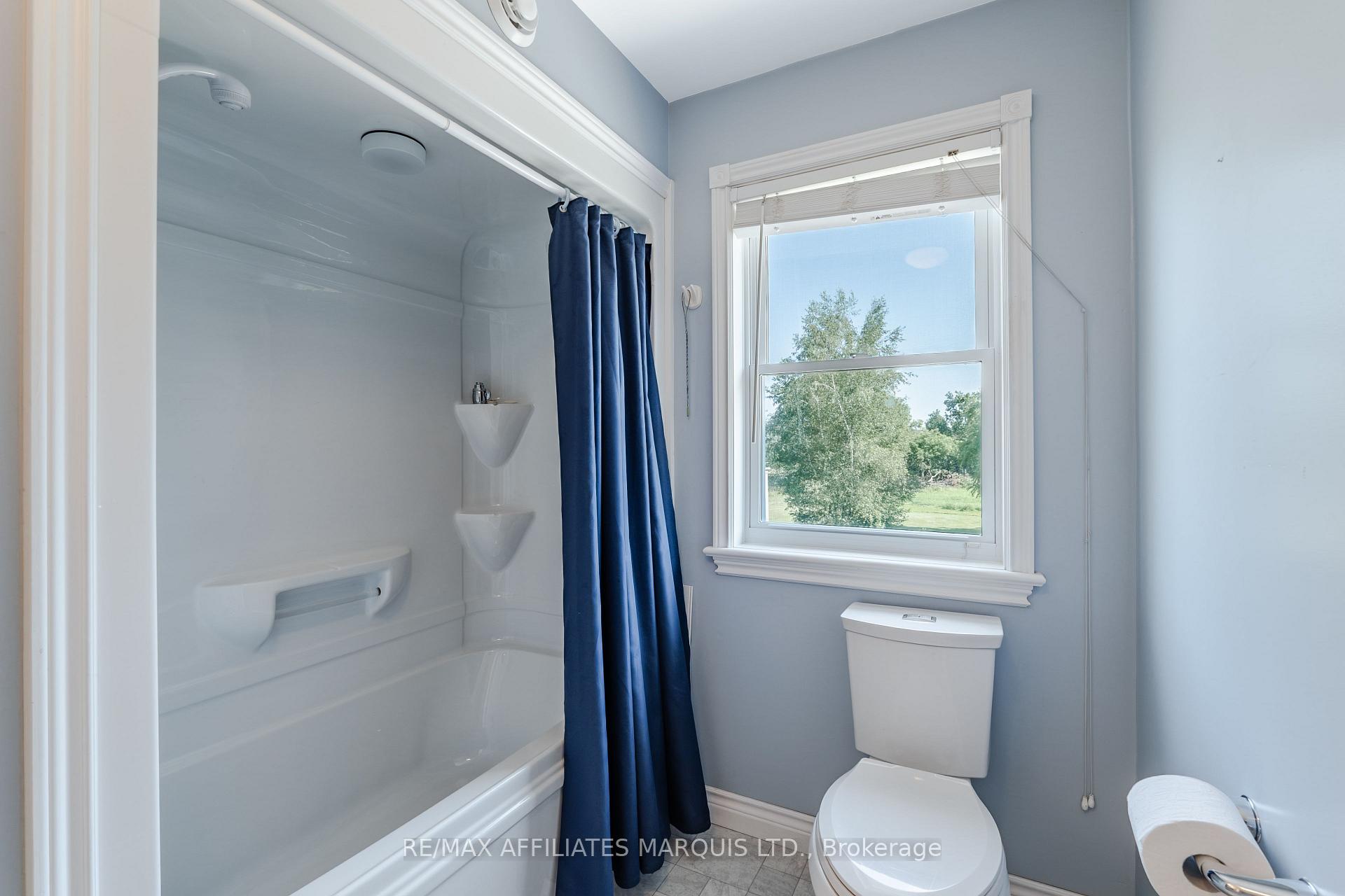 Photo 22 of 24 Nelson Street, North Stormont, Finch — HOMEH