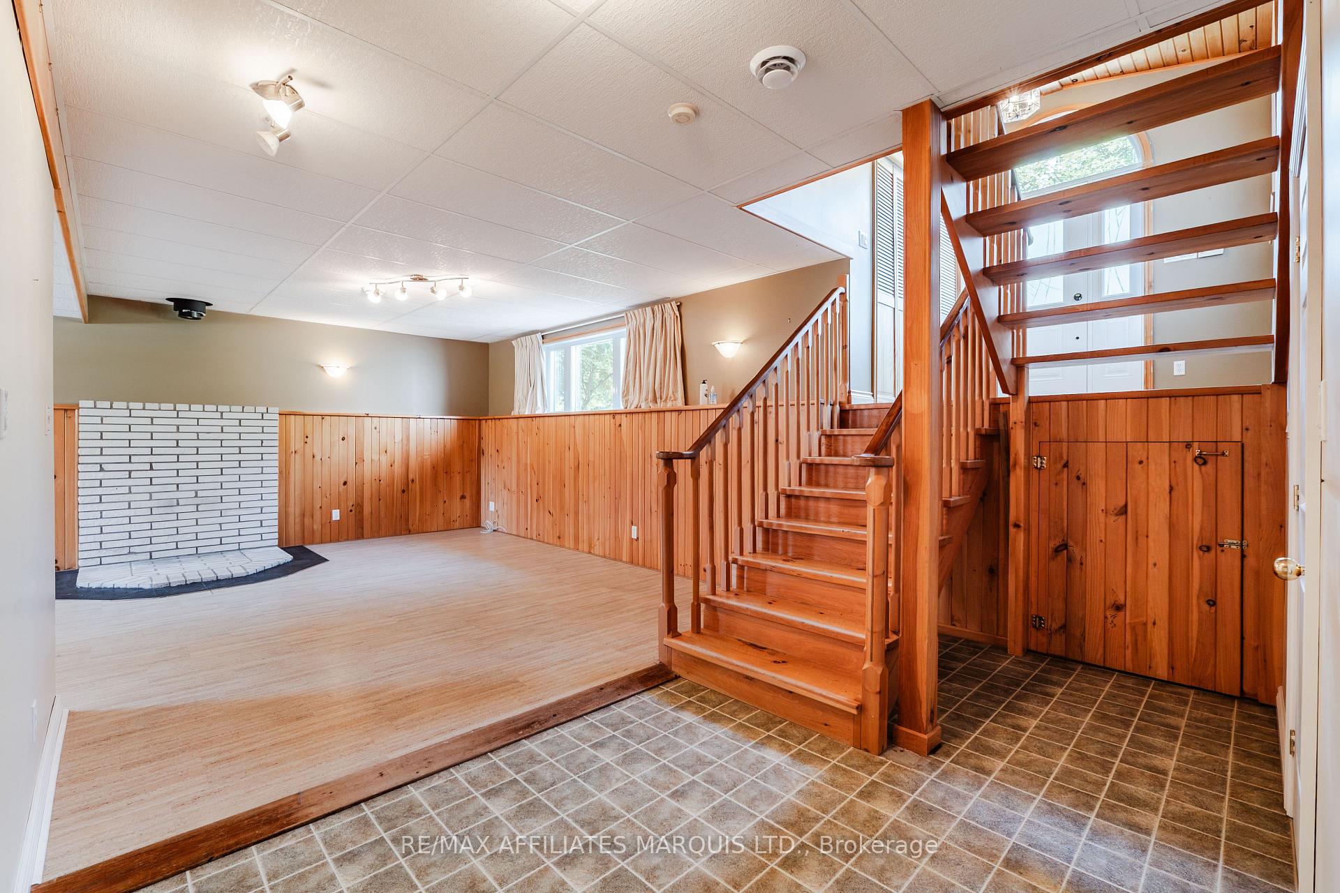 Photo 24 of 24 Nelson Street, North Stormont, Finch — HOMEH