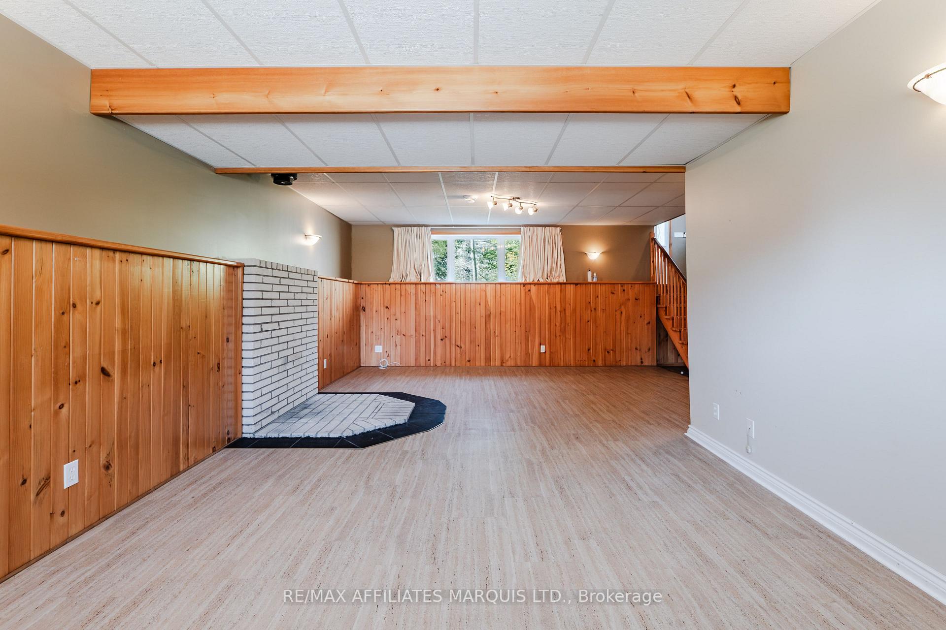 Photo 27 of 24 Nelson Street, North Stormont, Finch — HOMEH