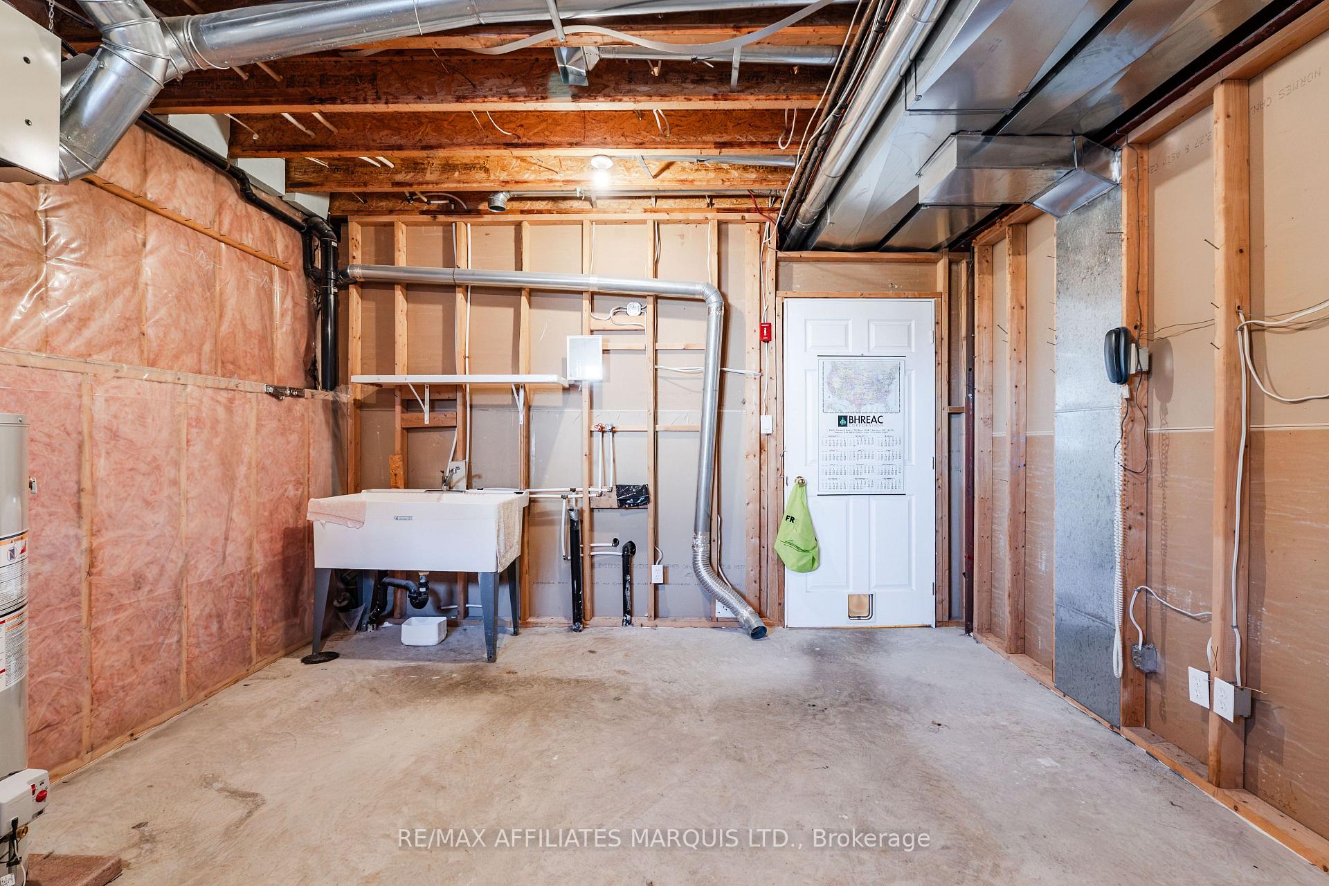 Photo 34 of 24 Nelson Street, North Stormont, Finch — HOMEH