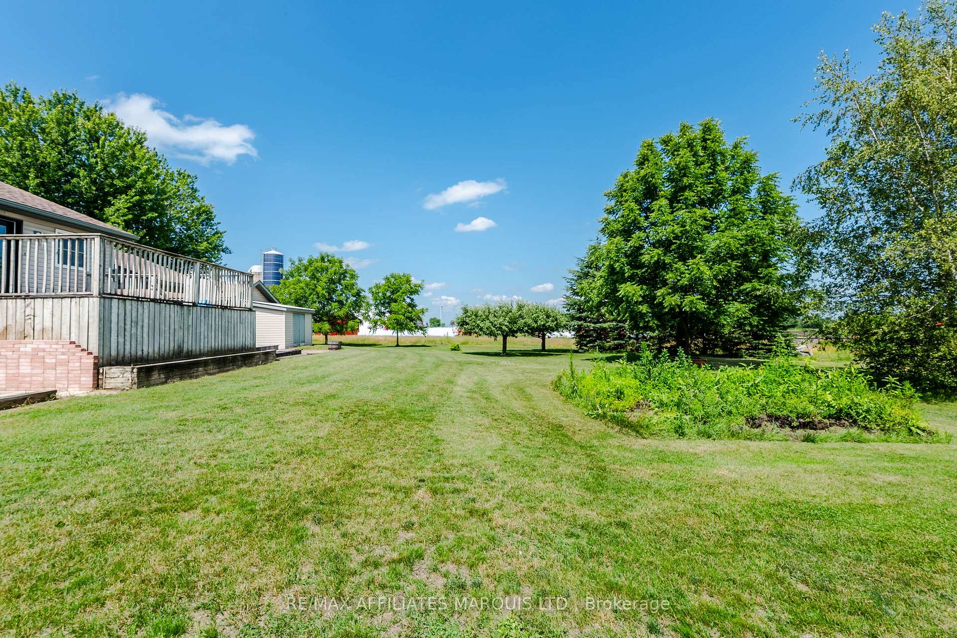Photo 37 of 24 Nelson Street, North Stormont, Finch — HOMEH