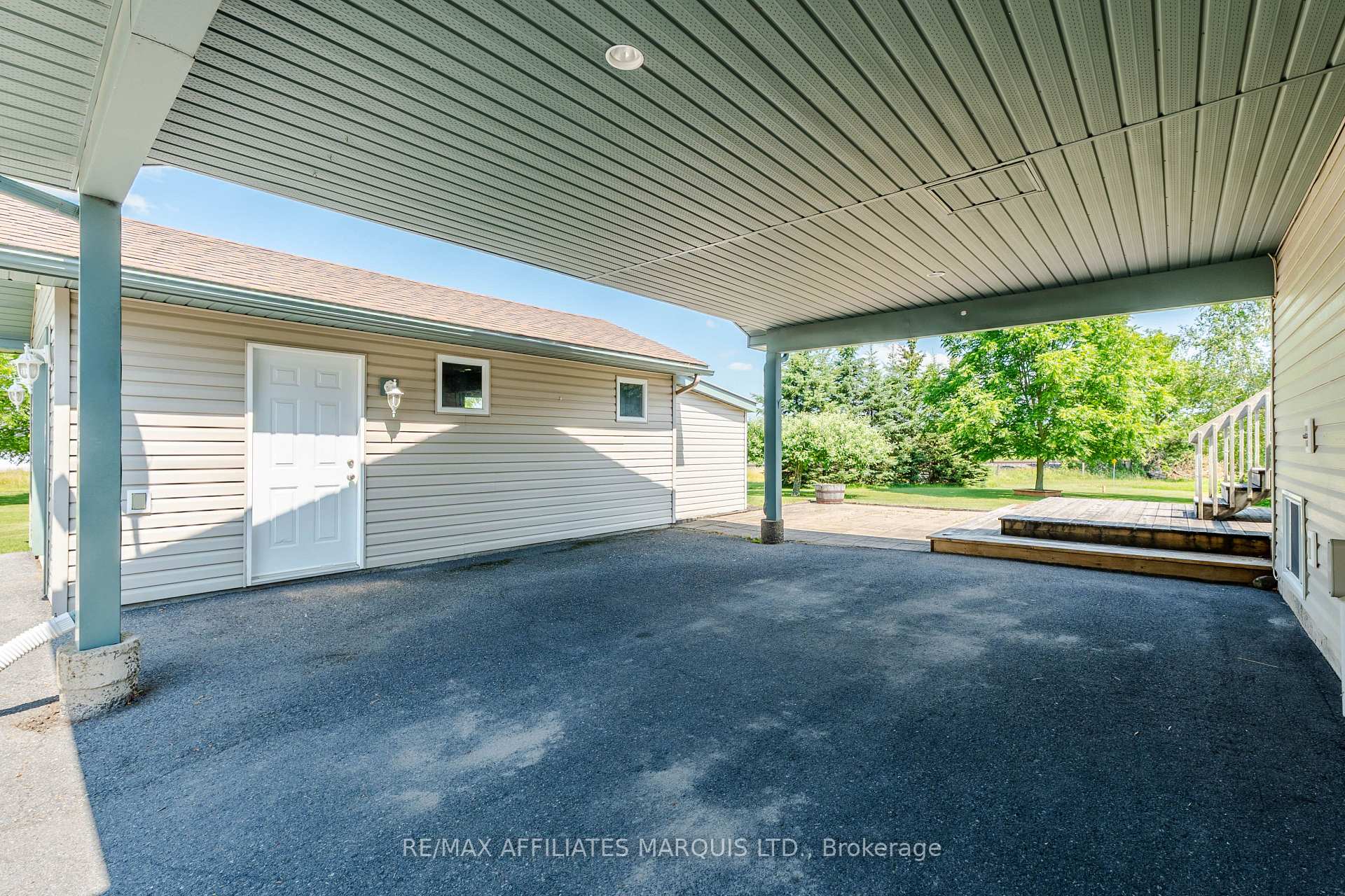 Photo 46 of 24 Nelson Street, North Stormont, Finch — HOMEH