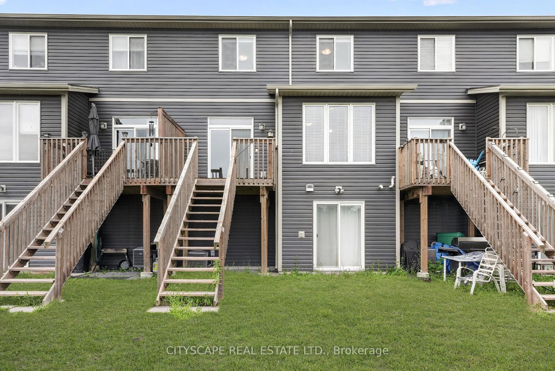 Photo 4 of 27 Lamb Crescent, Thorold, Hurricane/Merrittville — HOMEH