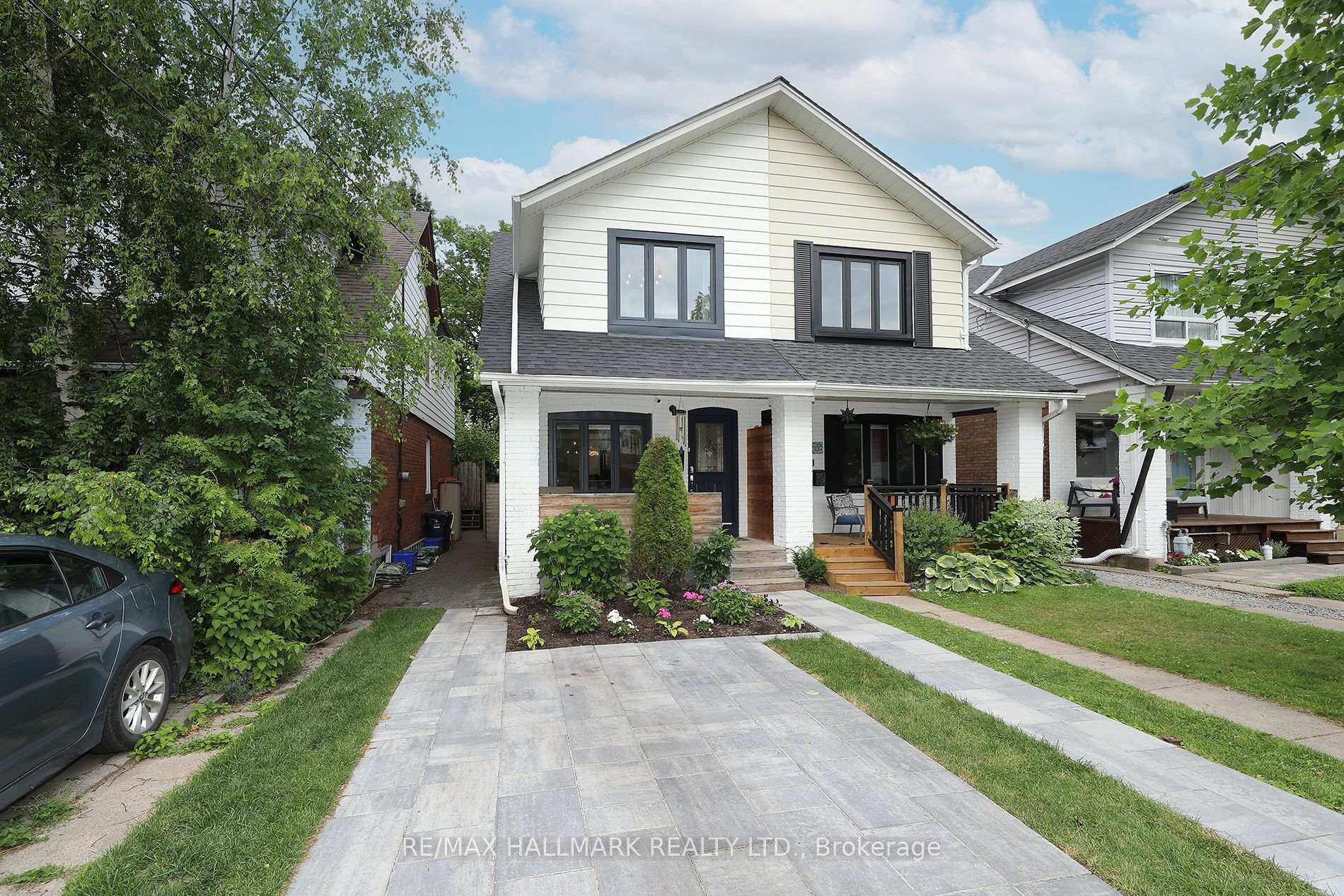 Photo 3 of 339 Scarborough Road, Toronto, The Beaches — HOMEH