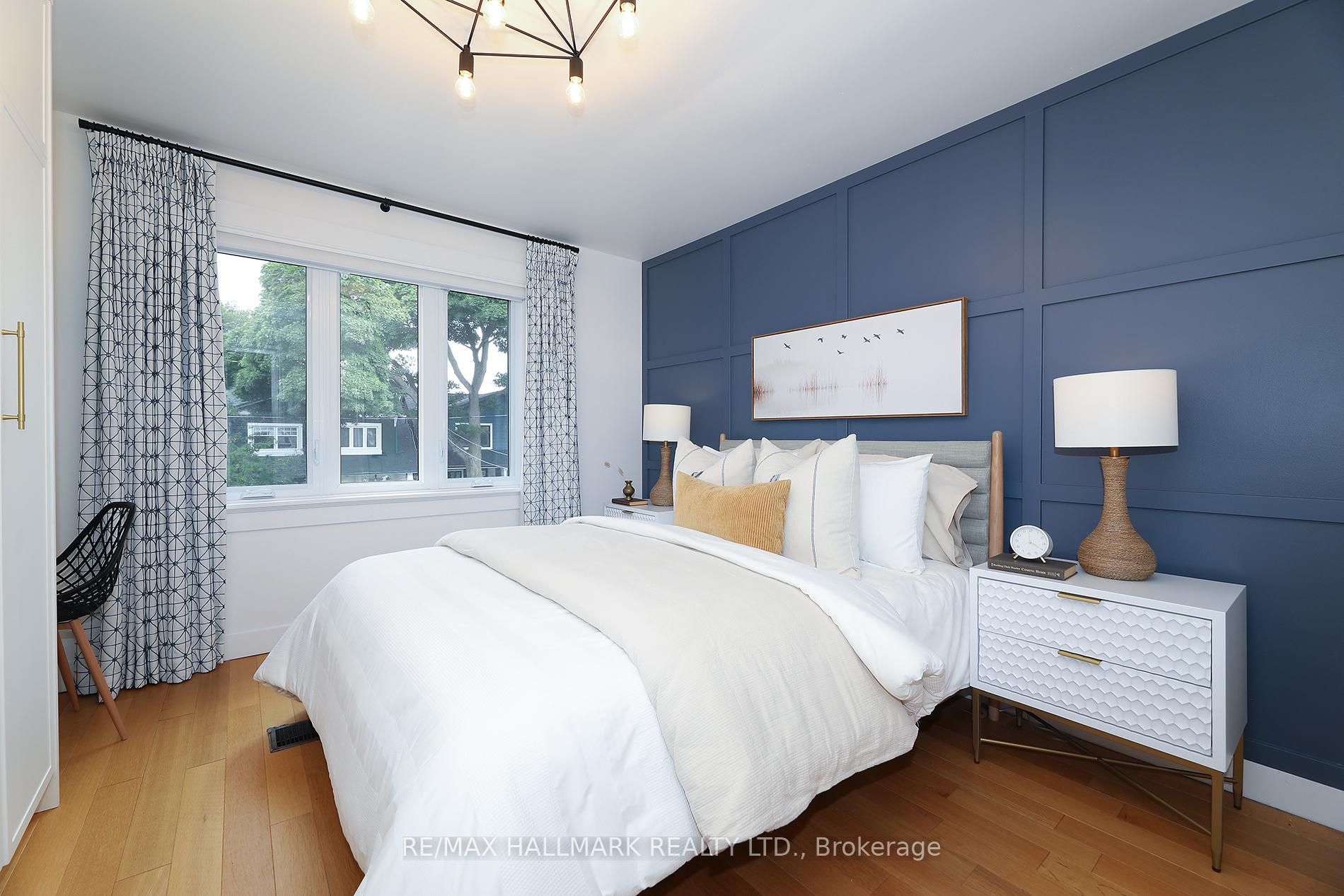 Photo 20 of 339 Scarborough Road, Toronto, The Beaches — HOMEH