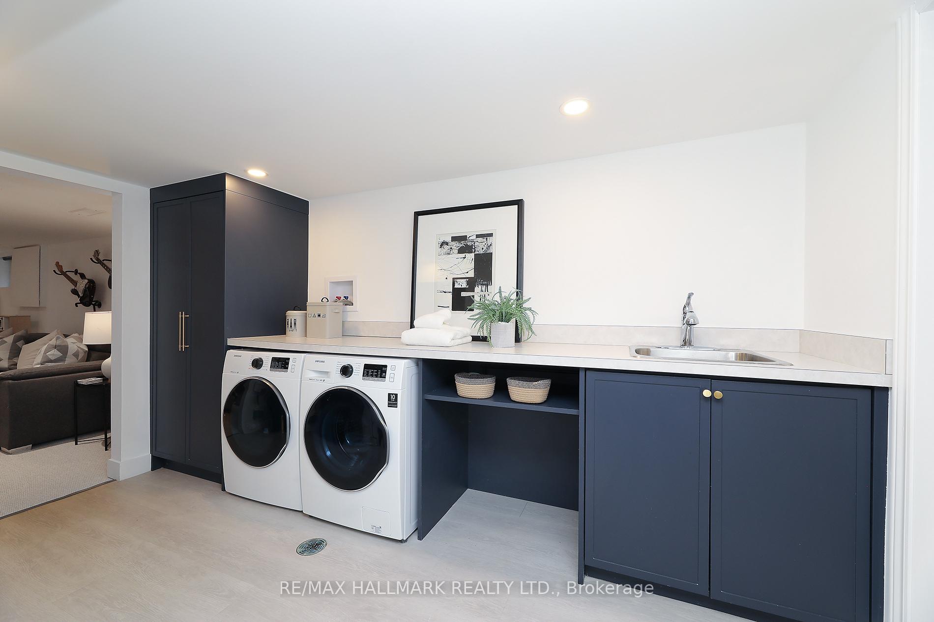 Photo 44 of 339 Scarborough Road, Toronto, The Beaches — HOMEH