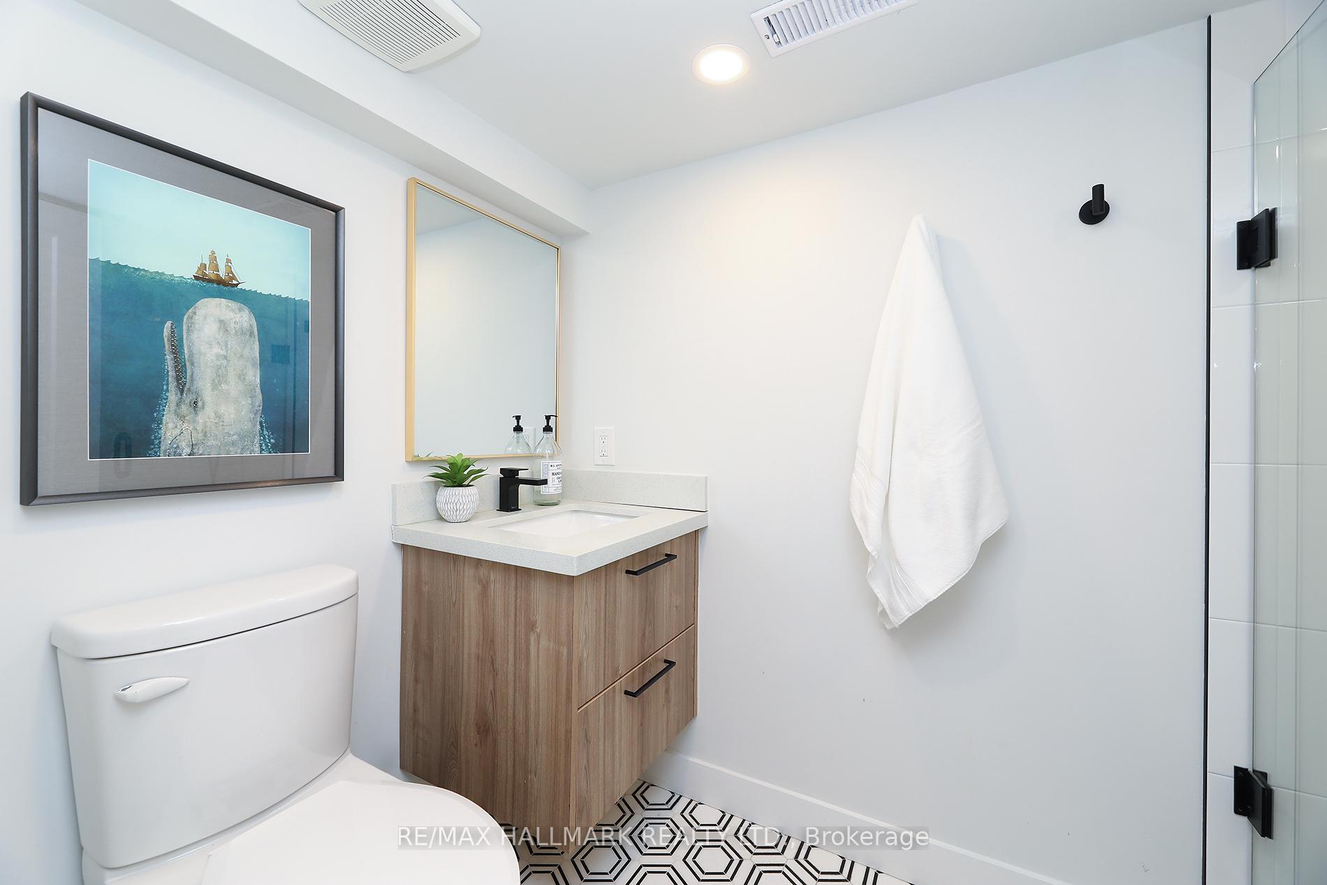 Photo 45 of 339 Scarborough Road, Toronto, The Beaches — HOMEH