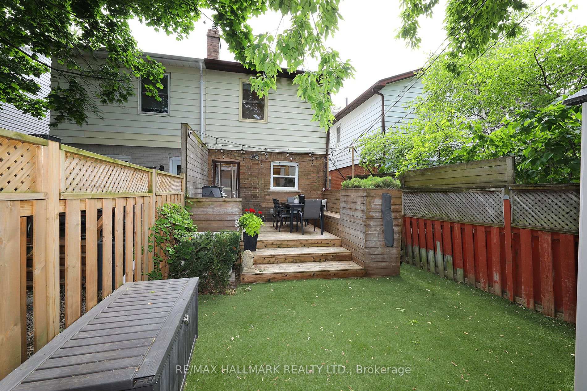 Photo 48 of 339 Scarborough Road, Toronto, The Beaches — HOMEH