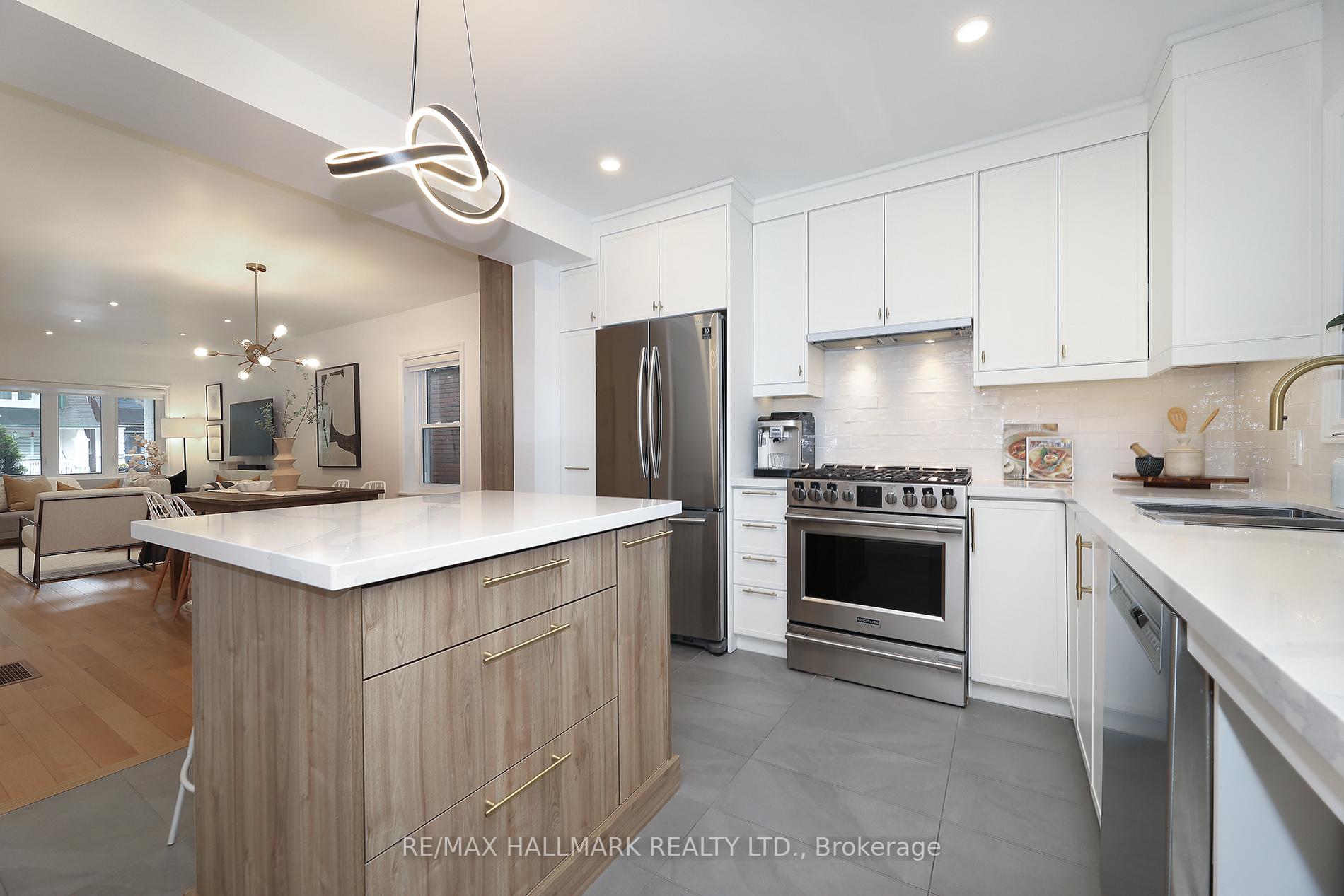 Photo 50 of 339 Scarborough Road, Toronto, The Beaches — HOMEH