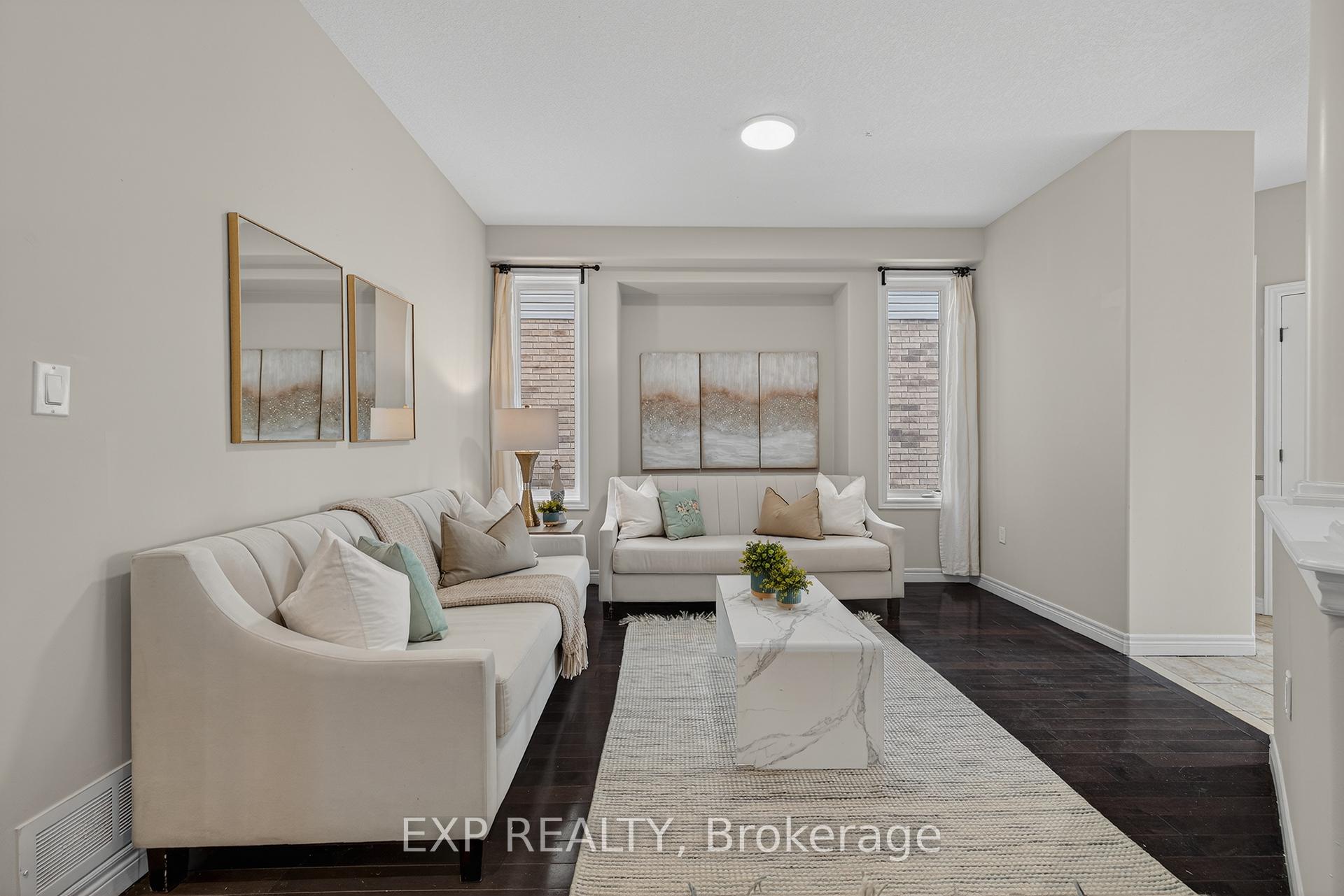 Photo 4 of 100 Garinger Crescent, Hamilton, Binbrook — HOMEH