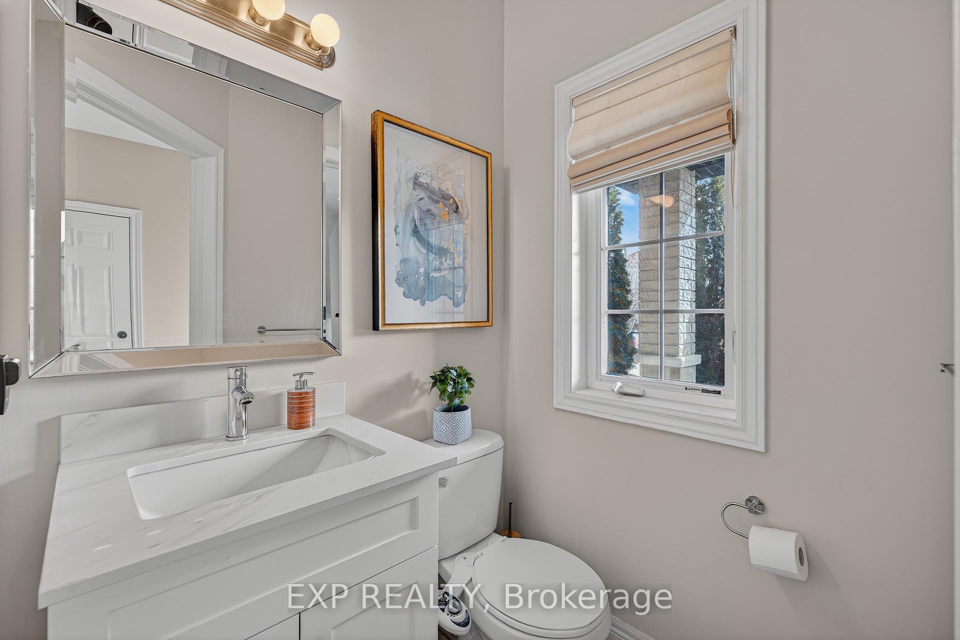 Photo 18 of 100 Garinger Crescent, Hamilton, Binbrook — HOMEH