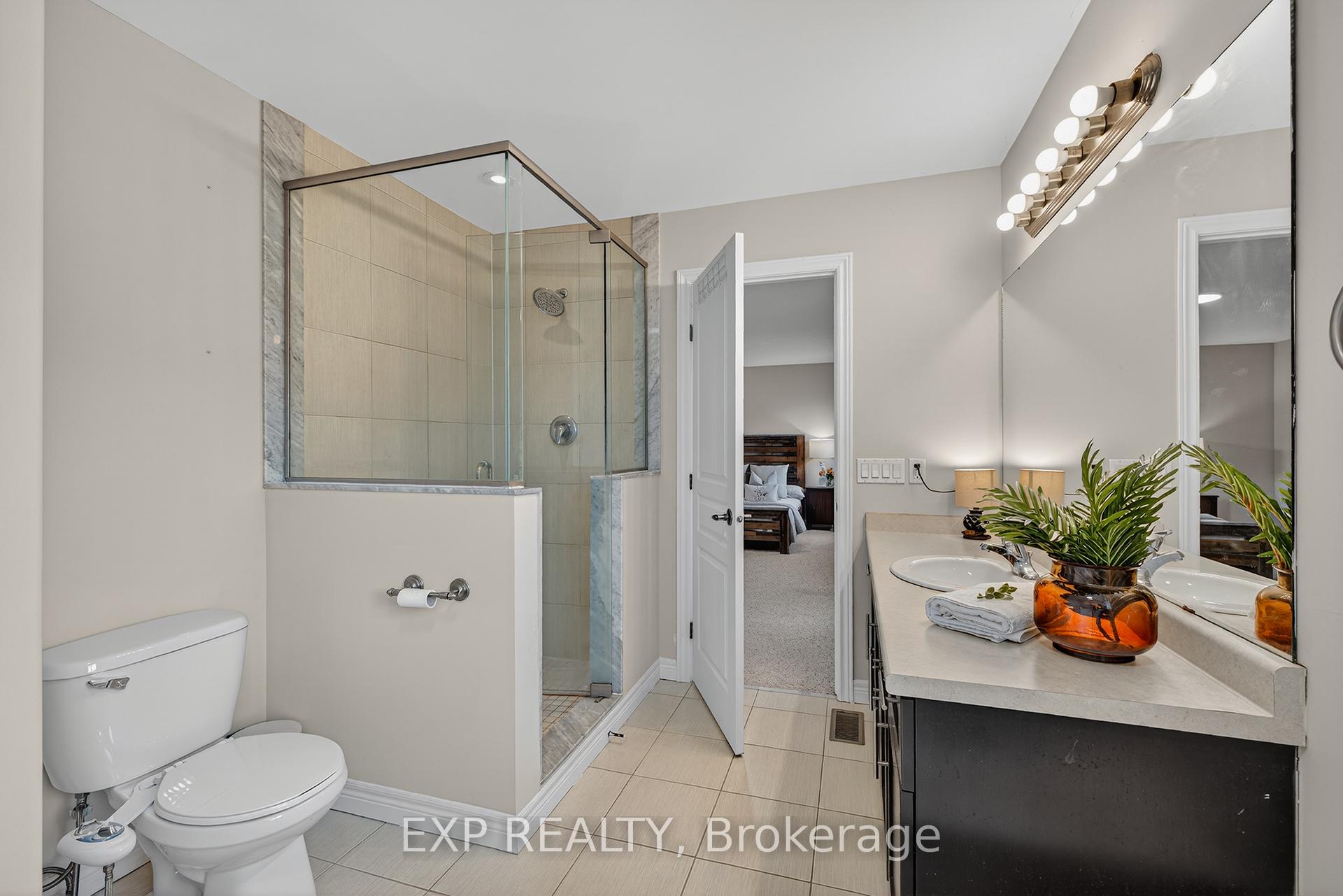 Photo 23 of 100 Garinger Crescent, Hamilton, Binbrook — HOMEH