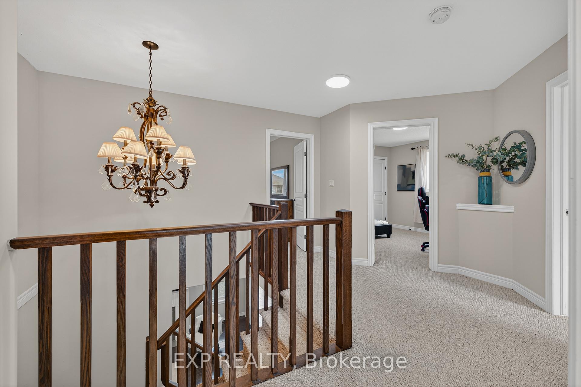 Photo 29 of 100 Garinger Crescent, Hamilton, Binbrook — HOMEH
