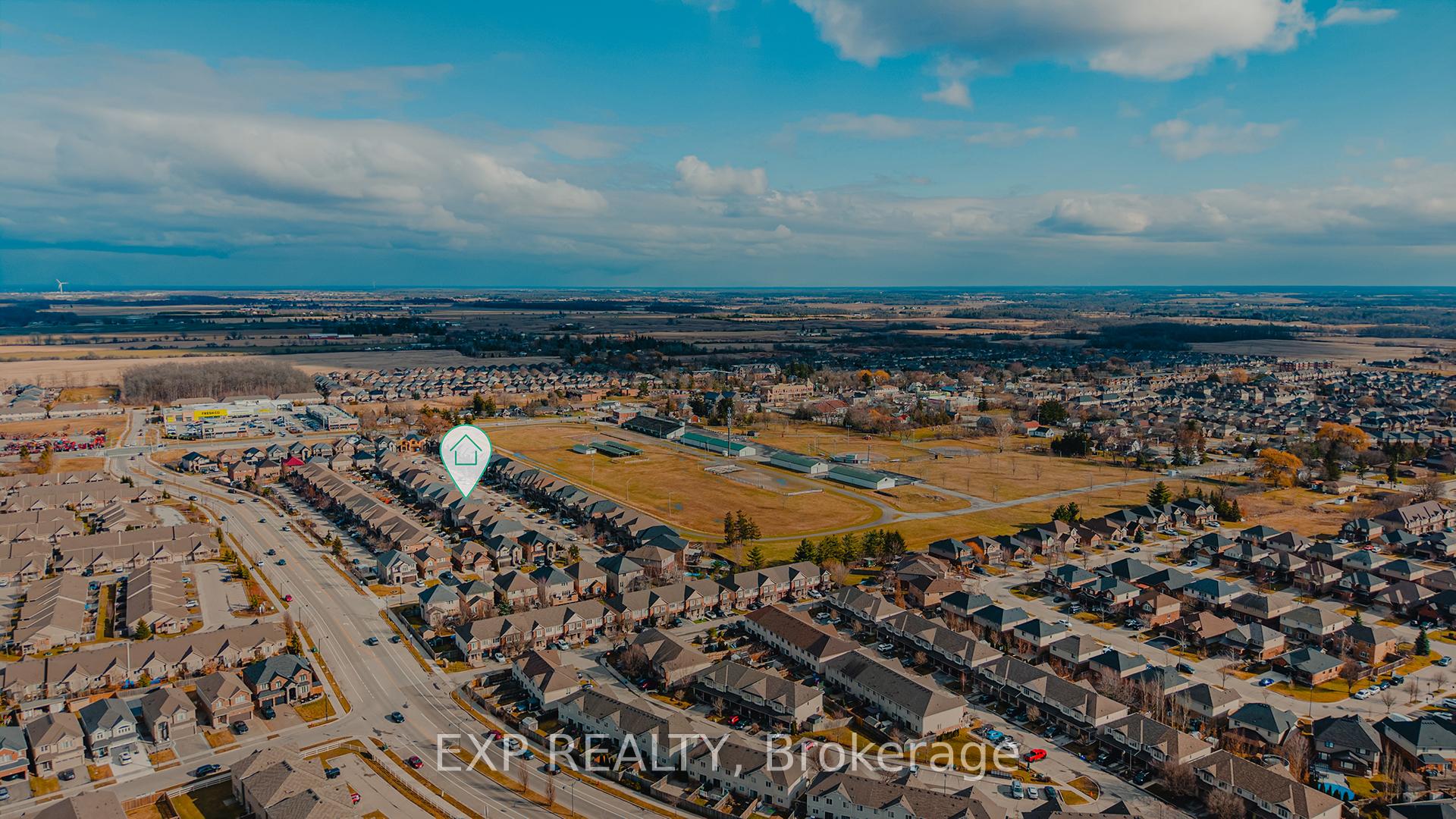 Photo 34 of 100 Garinger Crescent, Hamilton, Binbrook — HOMEH