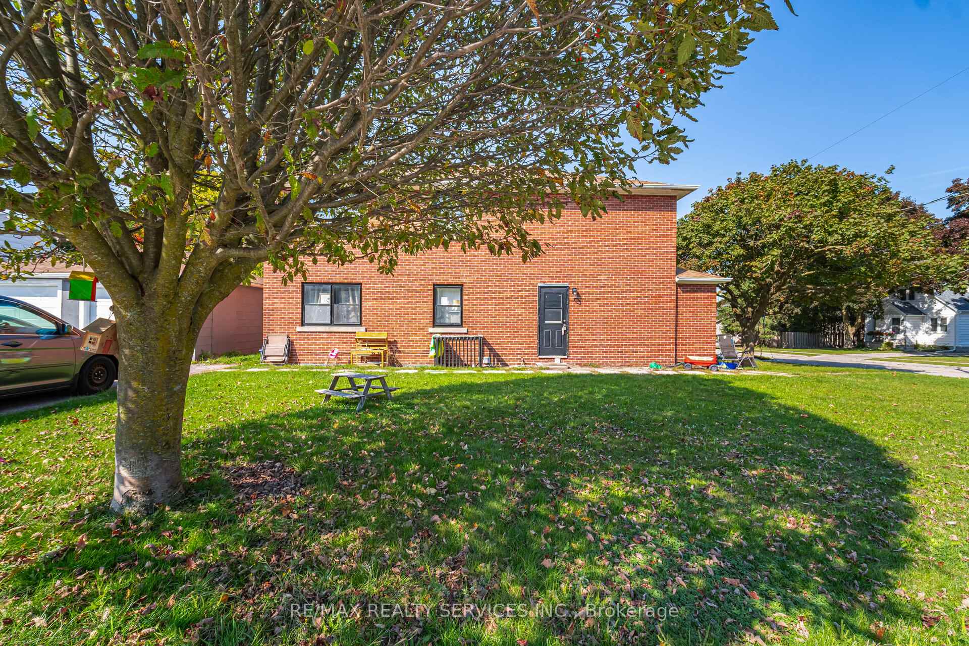 Photo 2 of Unit (Lower), 21 Beverley Street, Waterloo, Uptown West — HOMEH