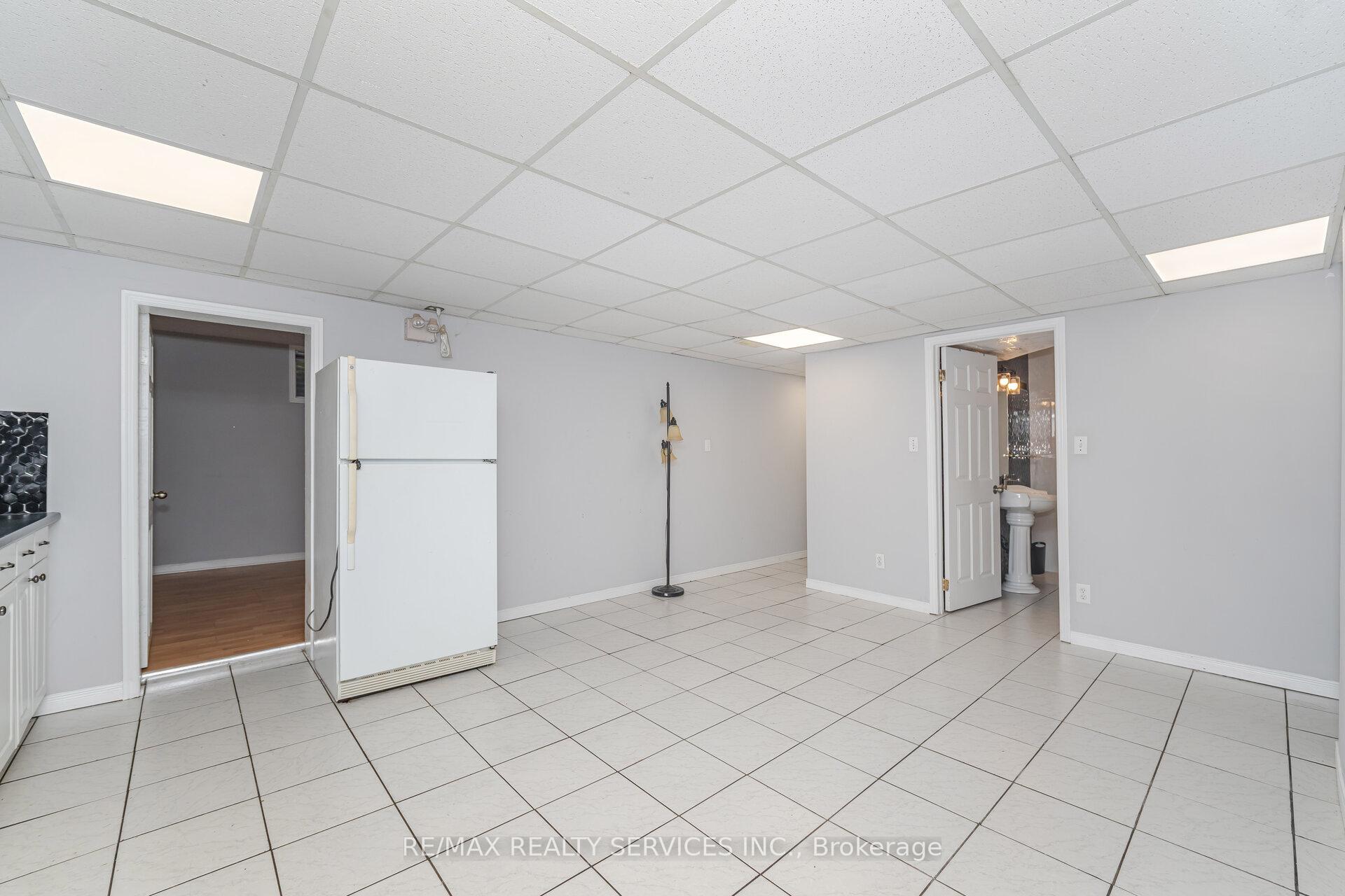 Photo 14 of Unit (Lower), 21 Beverley Street, Waterloo, Uptown West — HOMEH
