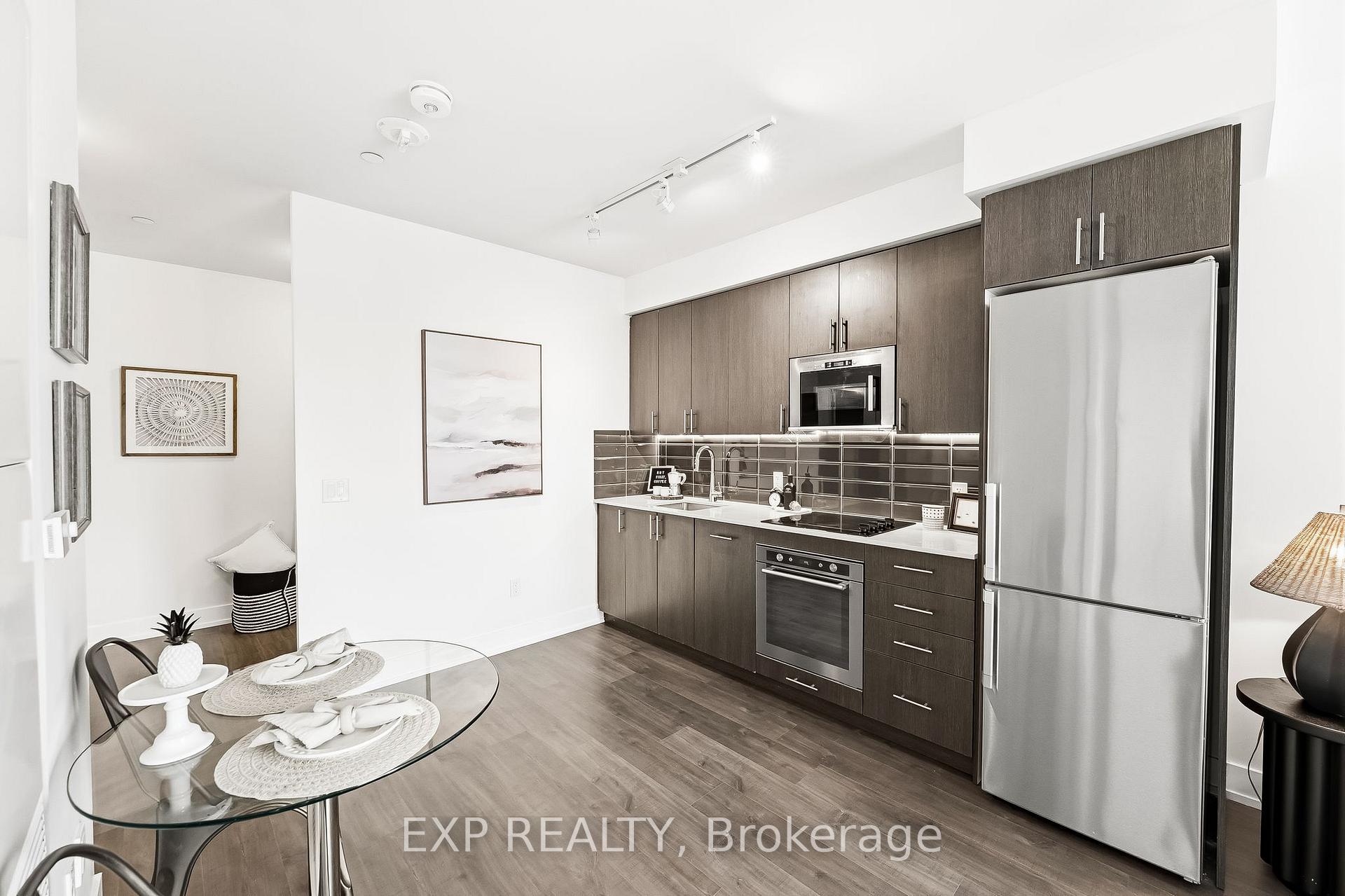 Photo 16 of Unit 1713, 2550 Simcoe Street N, Oshawa, Windfields — HOMEH