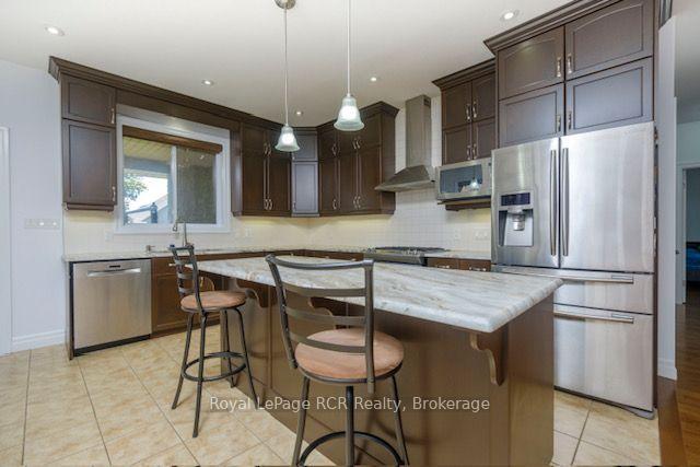 Photo 15 of 231 Park Street, Kincardine — HOMEH
