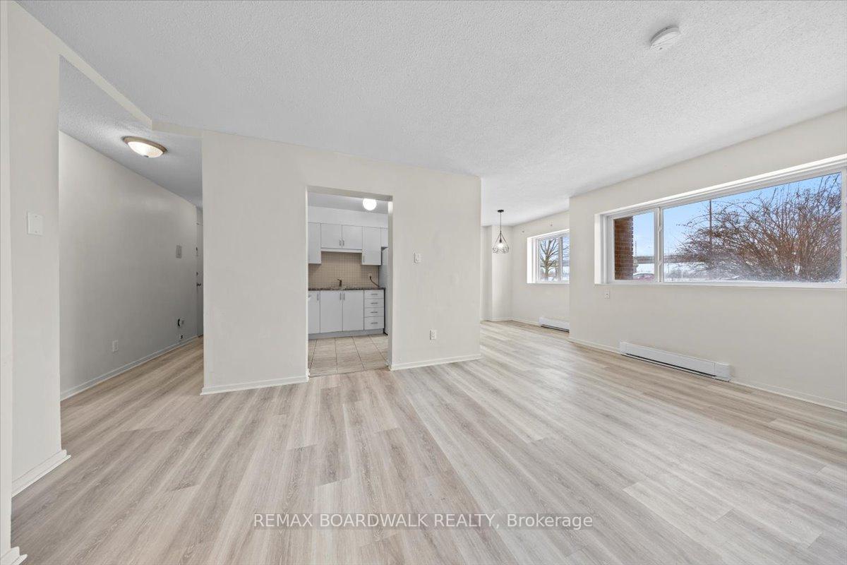 Photo 7 of Unit 108A, 2044 Arrowsmith Drive, Ottawa, Beacon Hill South — HOMEH