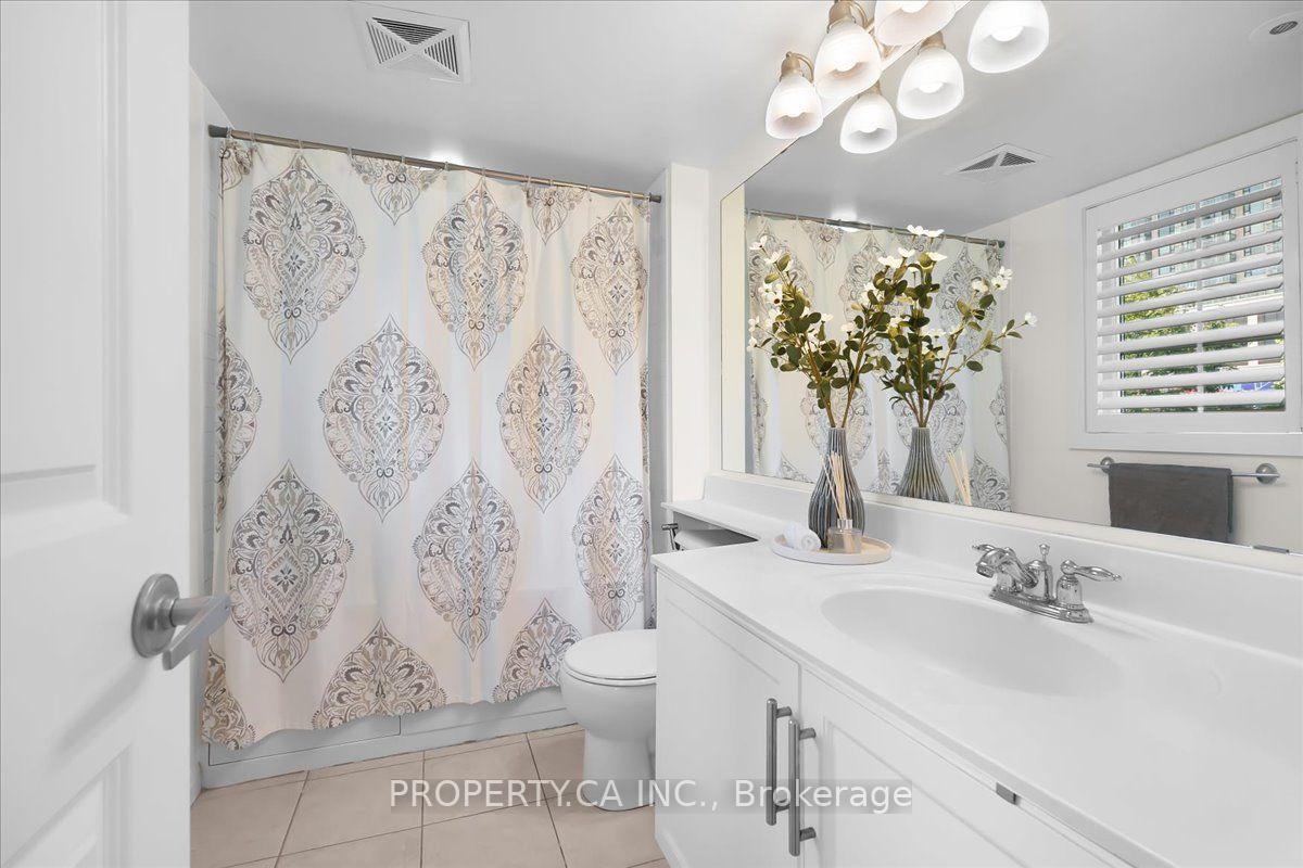 Photo 22 of Unit Th92, 9 Windermere Avenue, Toronto, High Park-Swansea — HOMEH