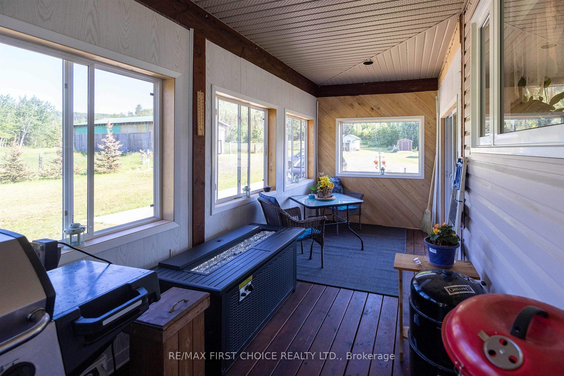 Photo 4 of 250 Falls Road, Neebing, Blake — HOMEH