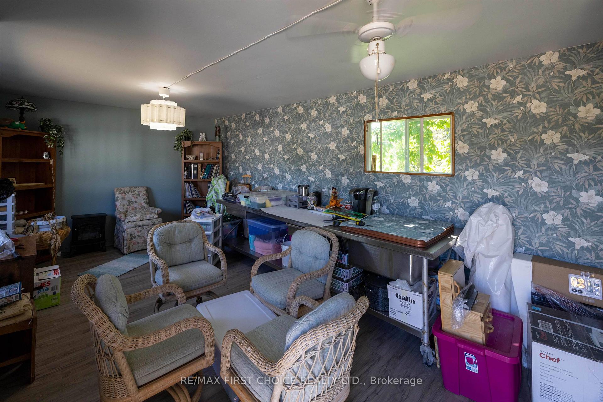 Photo 16 of 250 Falls Road, Neebing, Blake — HOMEH