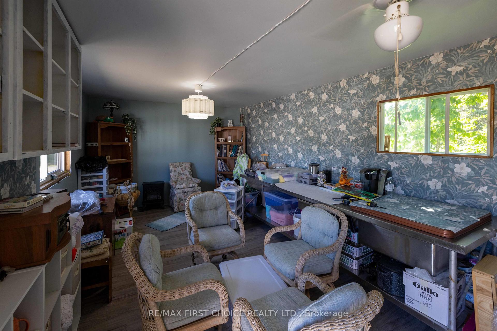 Photo 17 of 250 Falls Road, Neebing, Blake — HOMEH