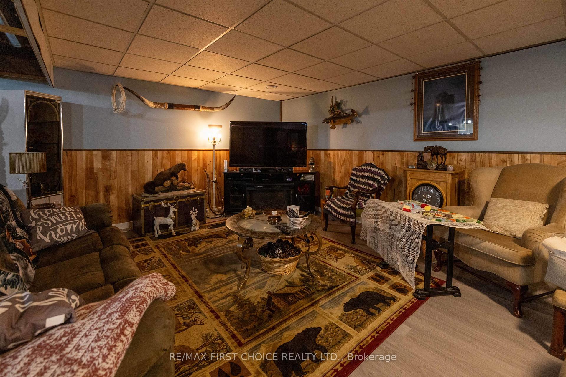 Photo 21 of 250 Falls Road, Neebing, Blake — HOMEH