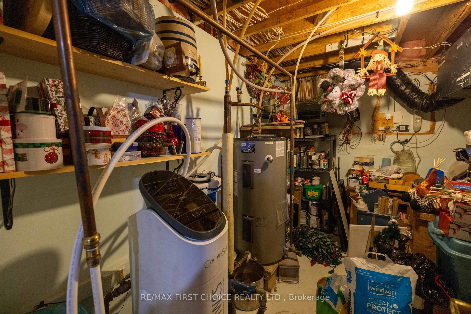 Photo 26 of 250 Falls Road, Neebing, Blake — HOMEH