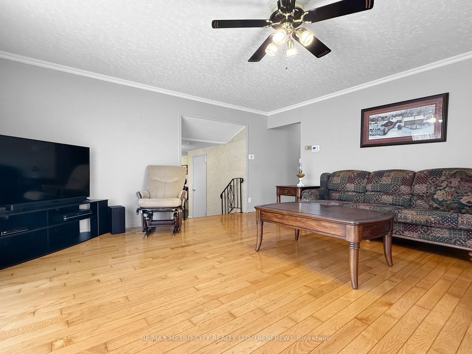 Photo 5 of 1247 Haley Road, Whitewater Region, Whitewater Region — HOMEH