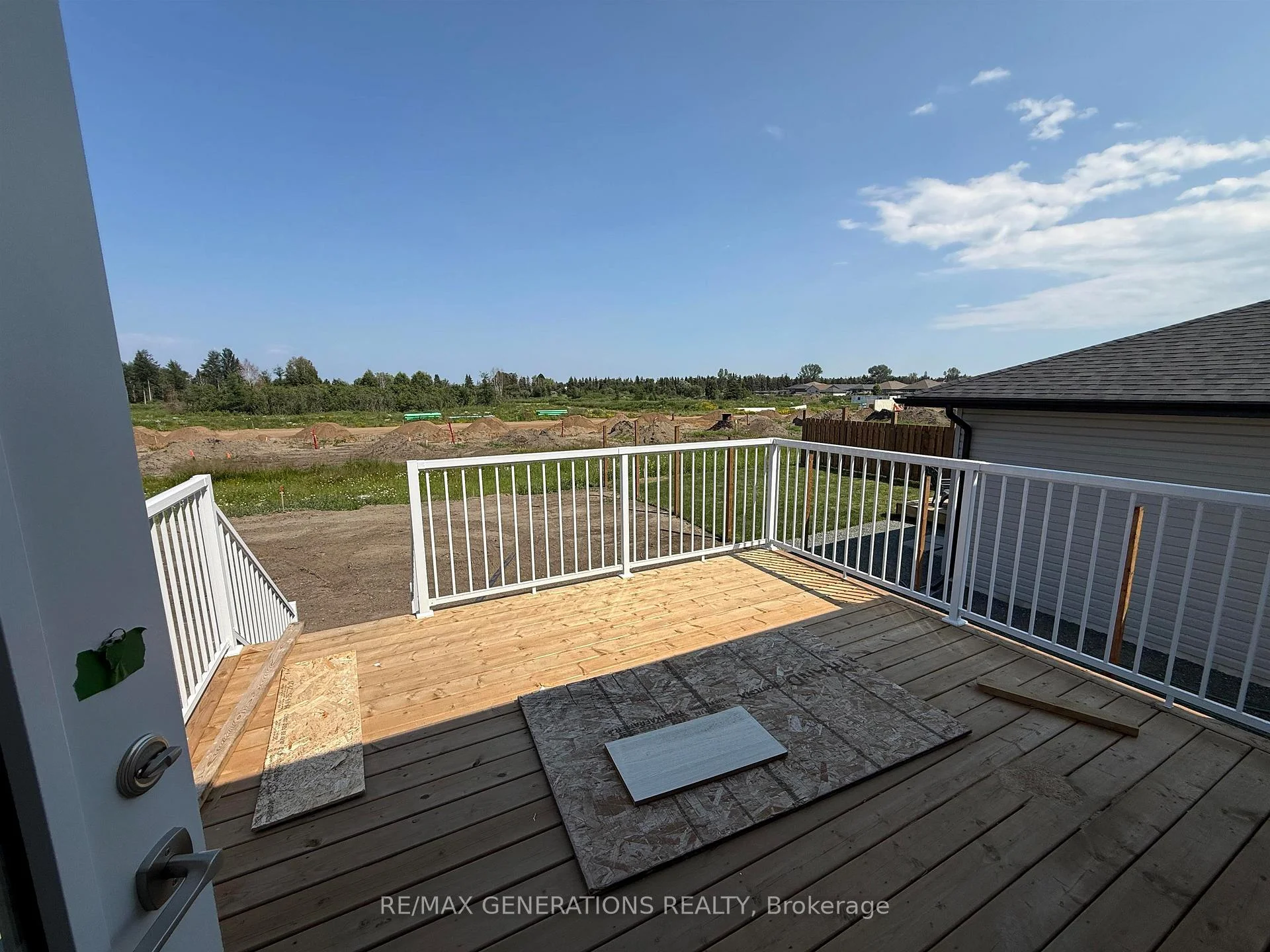 Photo 20 of 154 Bruin Crescent, Thunder Bay, Parkdale — HOMEH