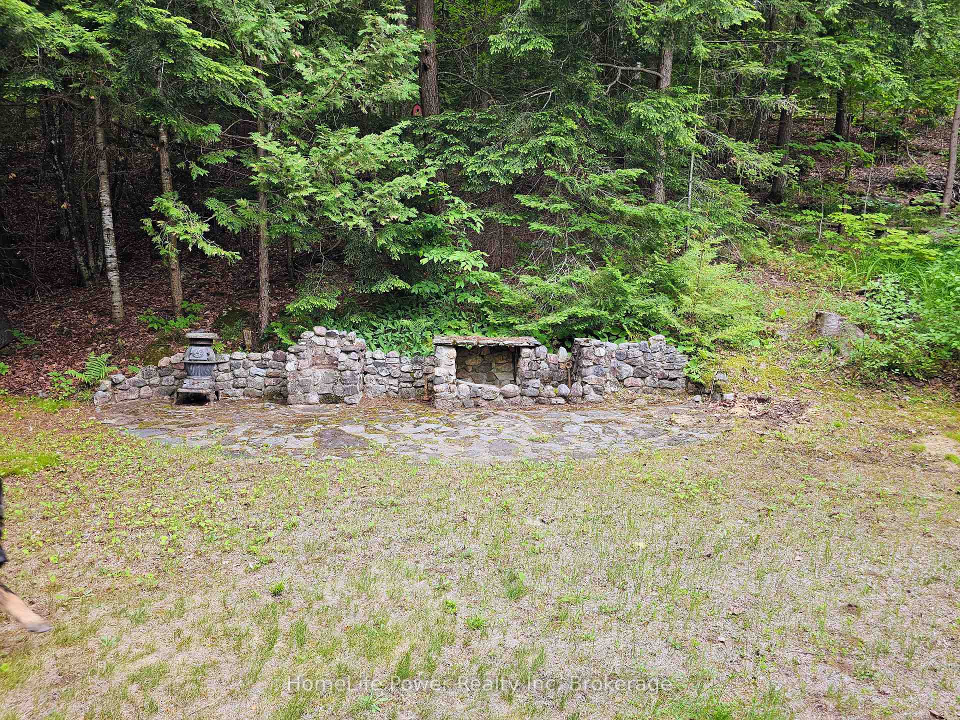 Photo 5 of 1021 Chalmers Lane, Frontenac, Frontenac North — HOMEH