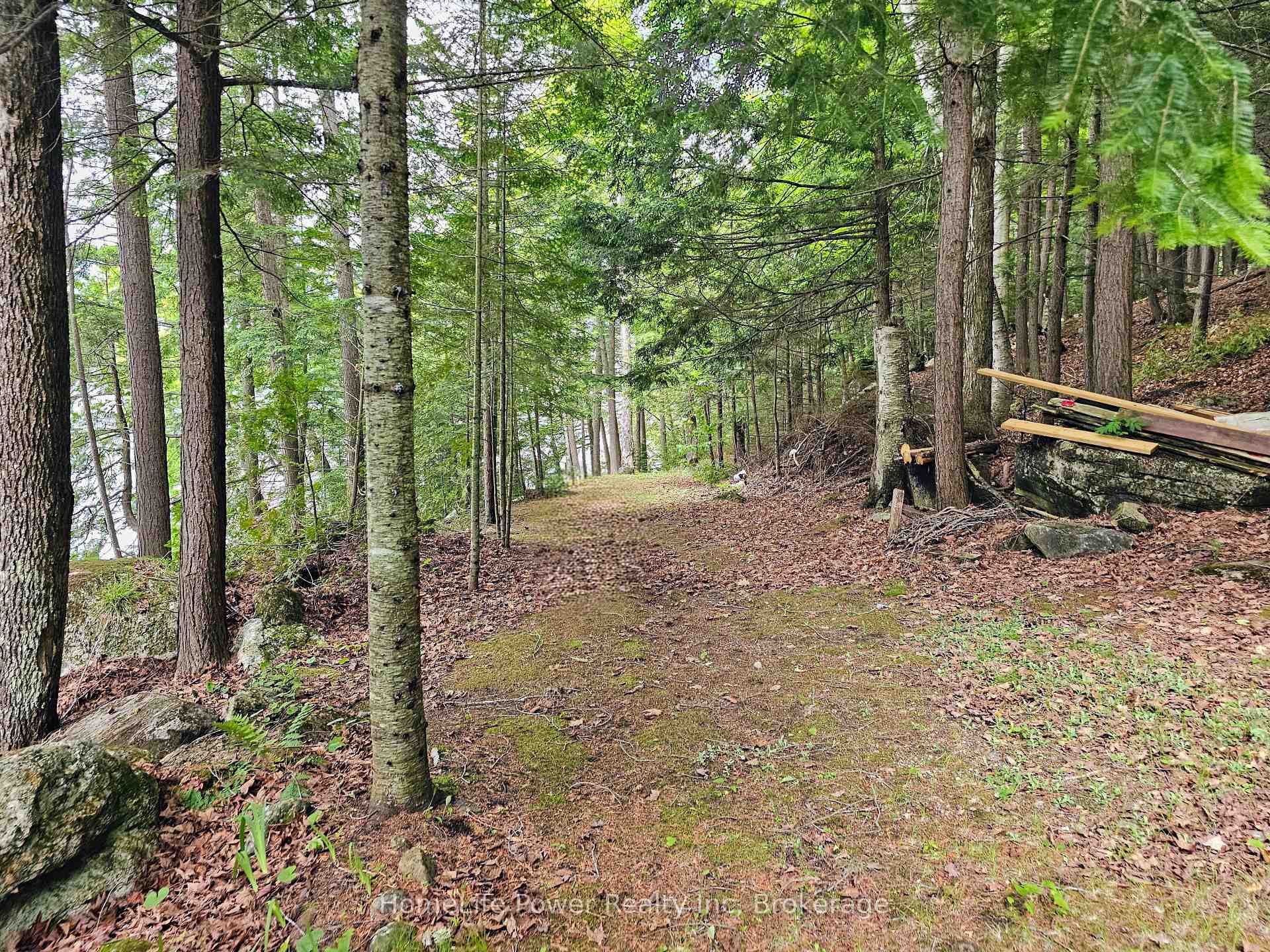 Photo 8 of 1021 Chalmers Lane, Frontenac, Frontenac North — HOMEH