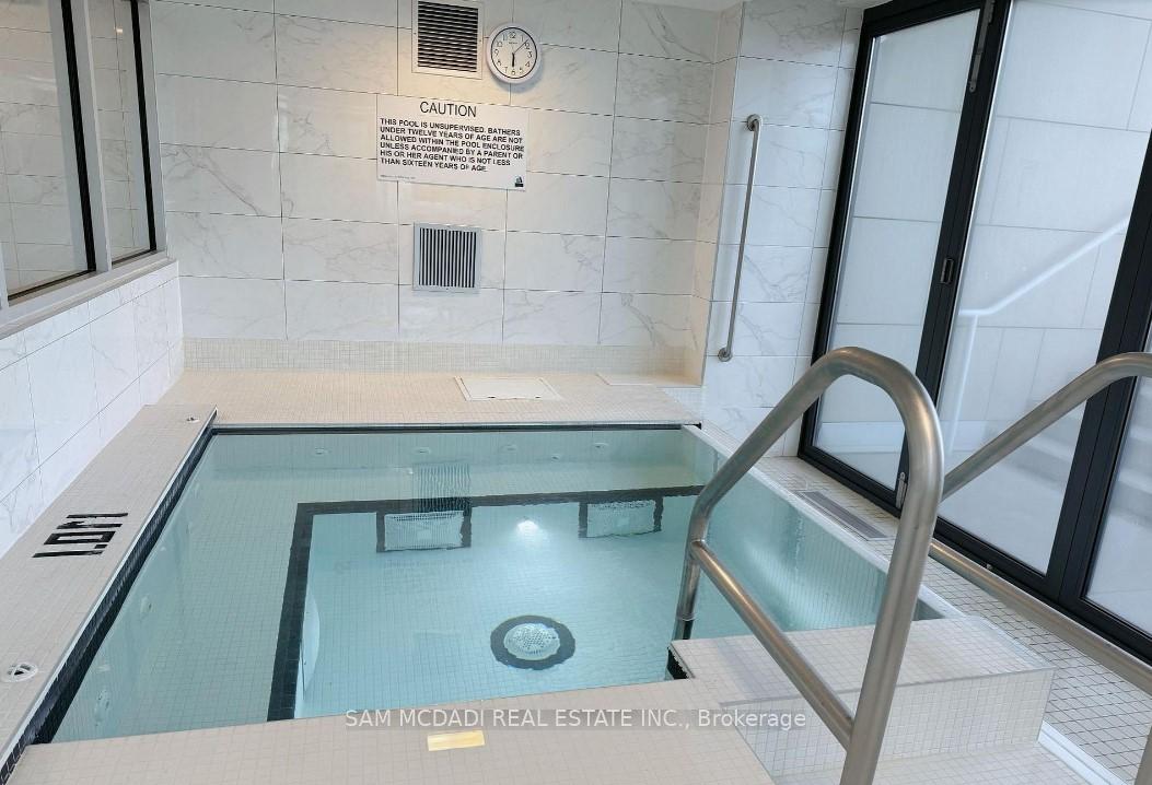 Photo 10 of Unit 2407, 1 The Esplanade Drive, Toronto, Waterfront Communities — HOMEH