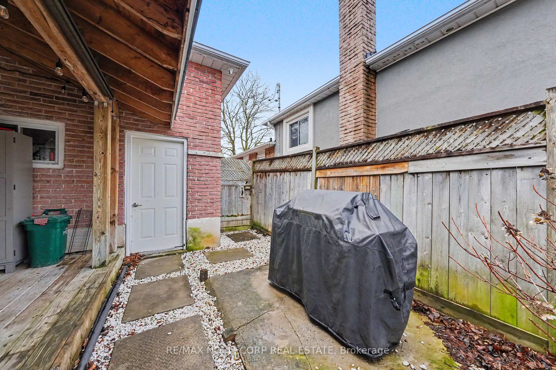 Photo 41 of 24 Maple Avenue W, New Tecumseth, Beeton — HOMEH