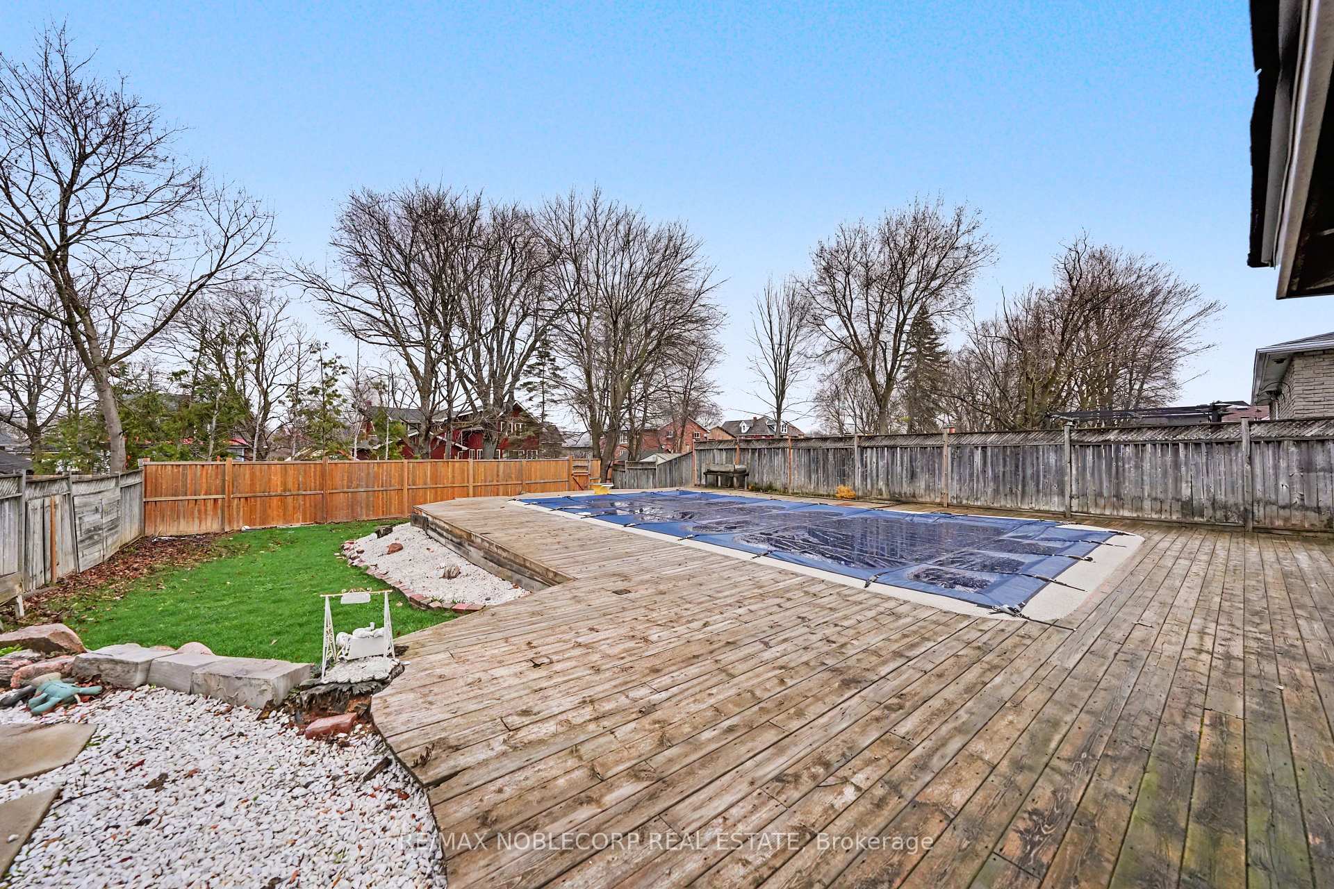 Photo 42 of 24 Maple Avenue W, New Tecumseth, Beeton — HOMEH
