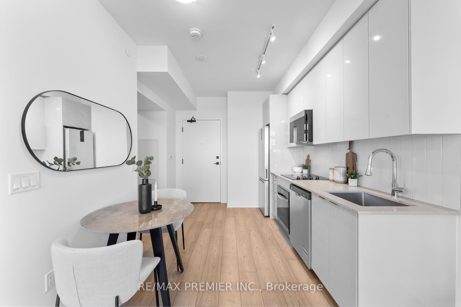 Photo 8 of Unit 2206, 474 Caldari Road, Vaughan, Concord — HOMEH