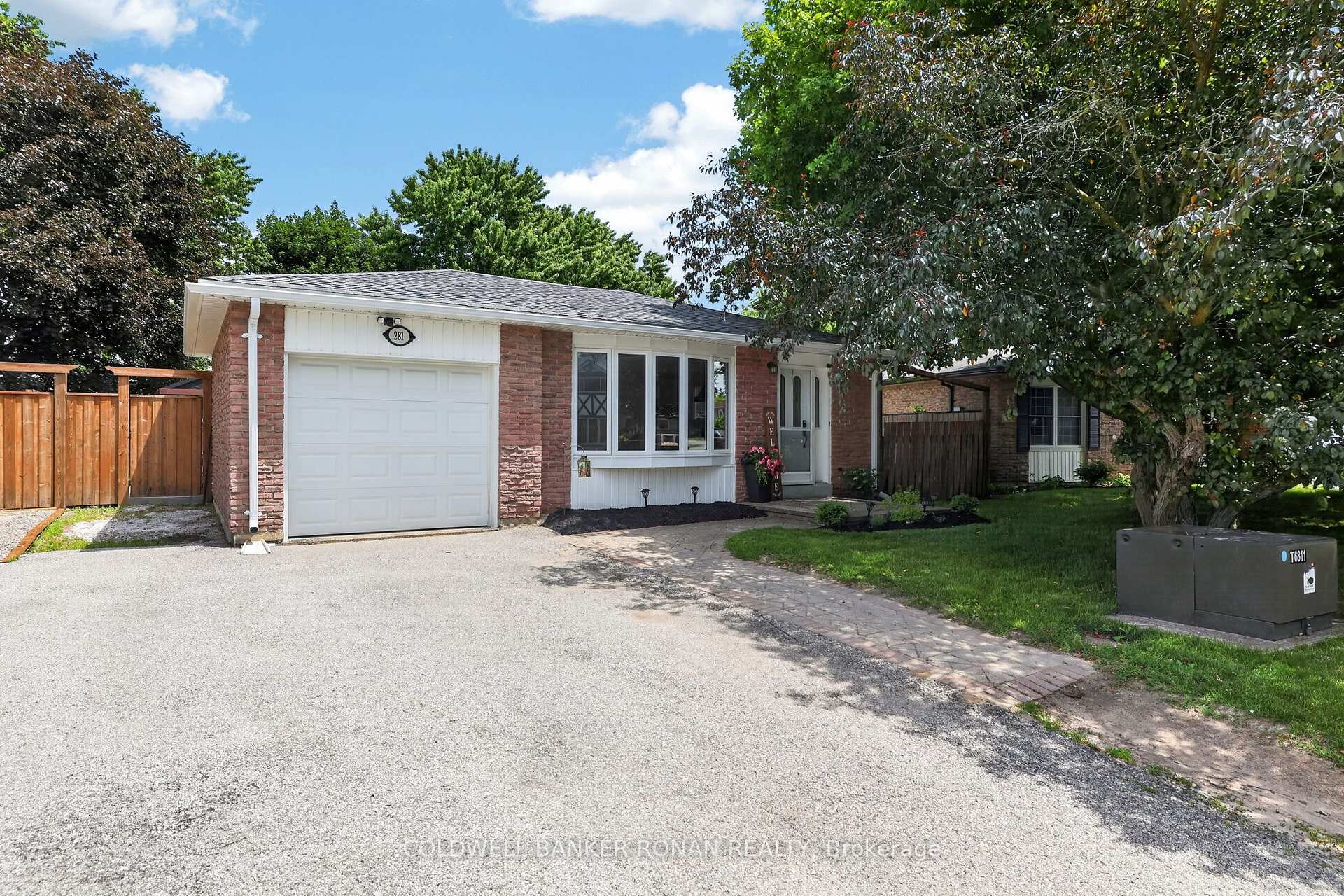 Photo 2 of 281 Tupper Boulevard, New Tecumseth, Alliston — HOMEH