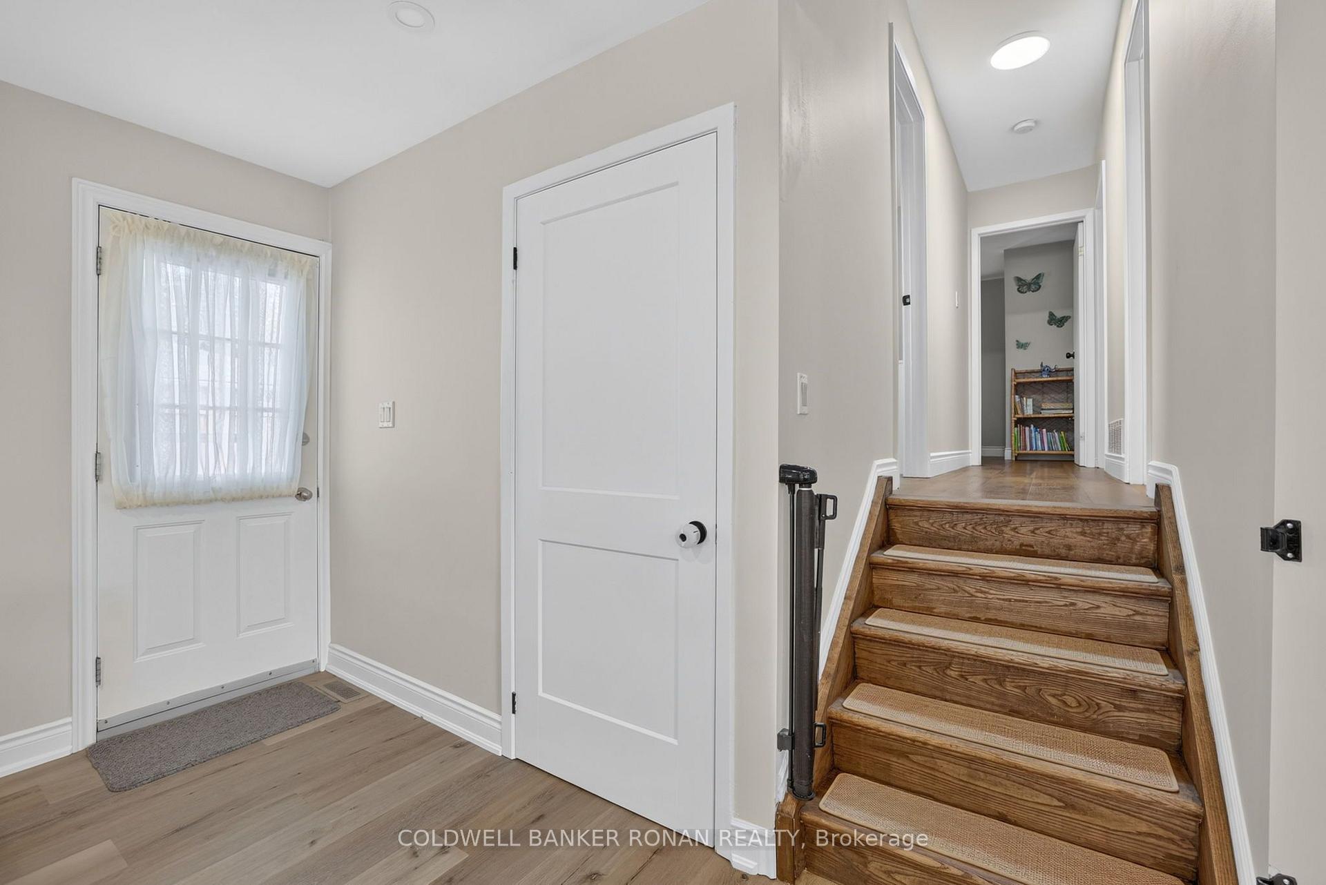 Photo 19 of 281 Tupper Boulevard, New Tecumseth, Alliston — HOMEH
