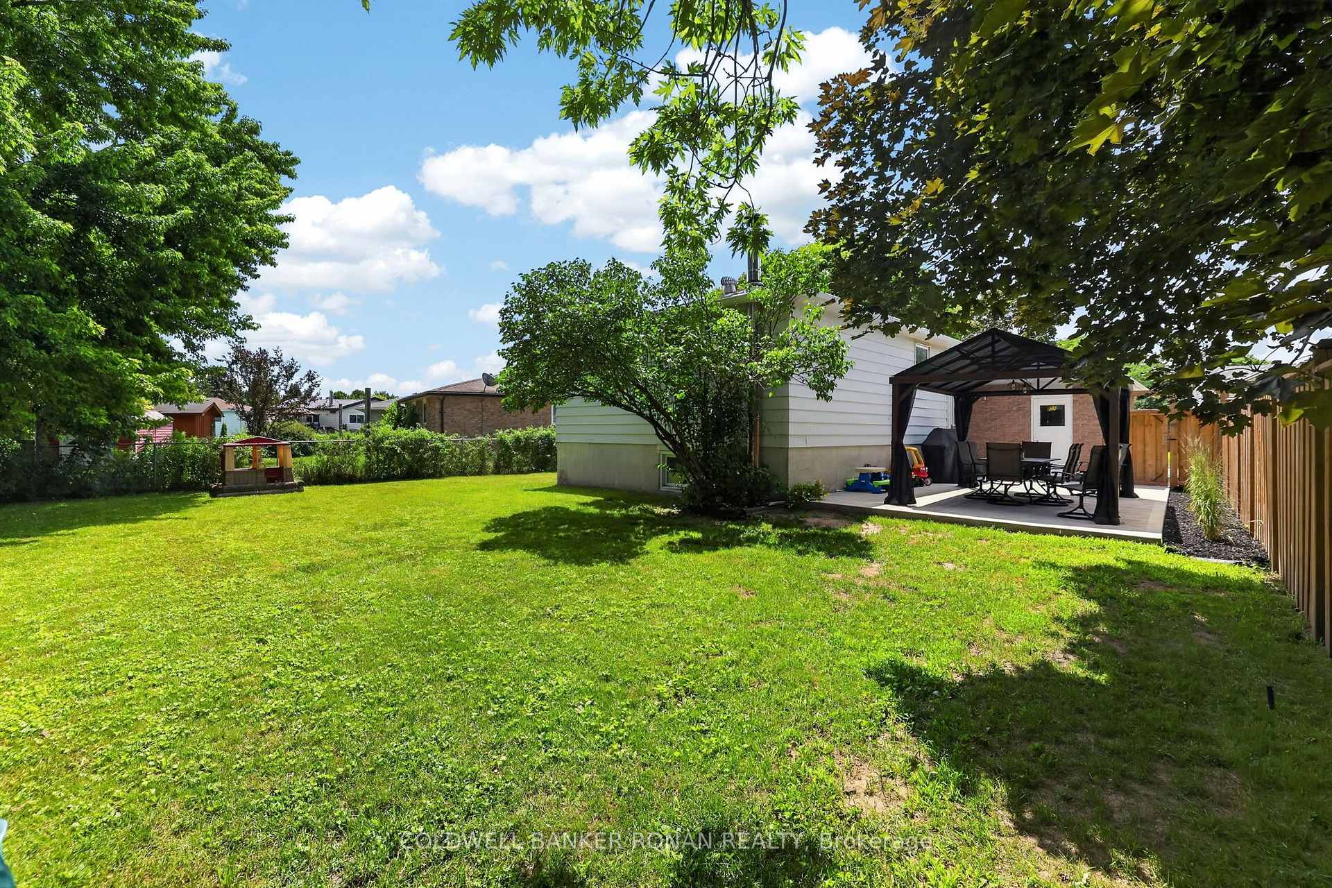 Photo 38 of 281 Tupper Boulevard, New Tecumseth, Alliston — HOMEH