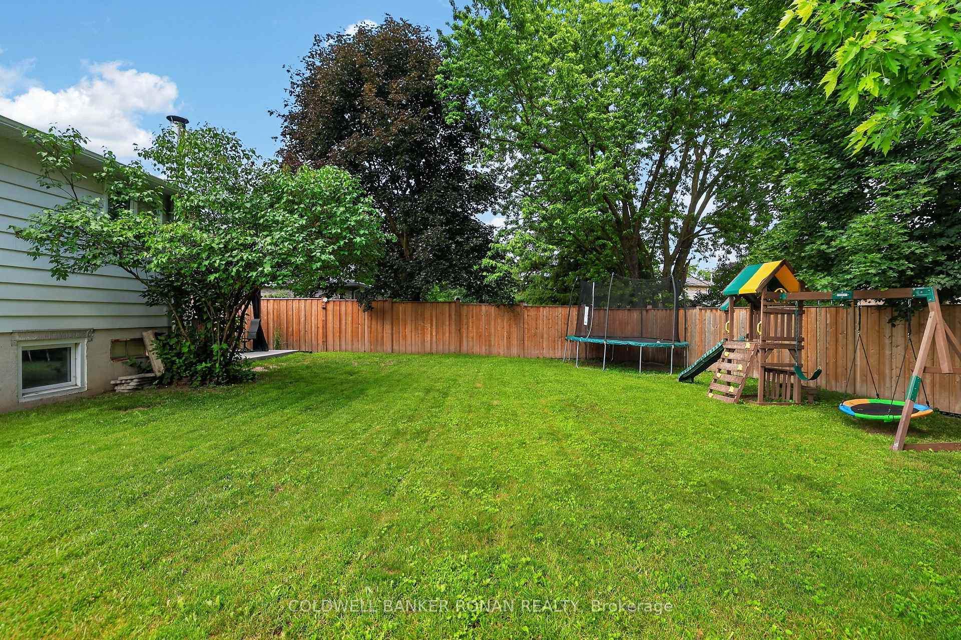 Photo 40 of 281 Tupper Boulevard, New Tecumseth, Alliston — HOMEH