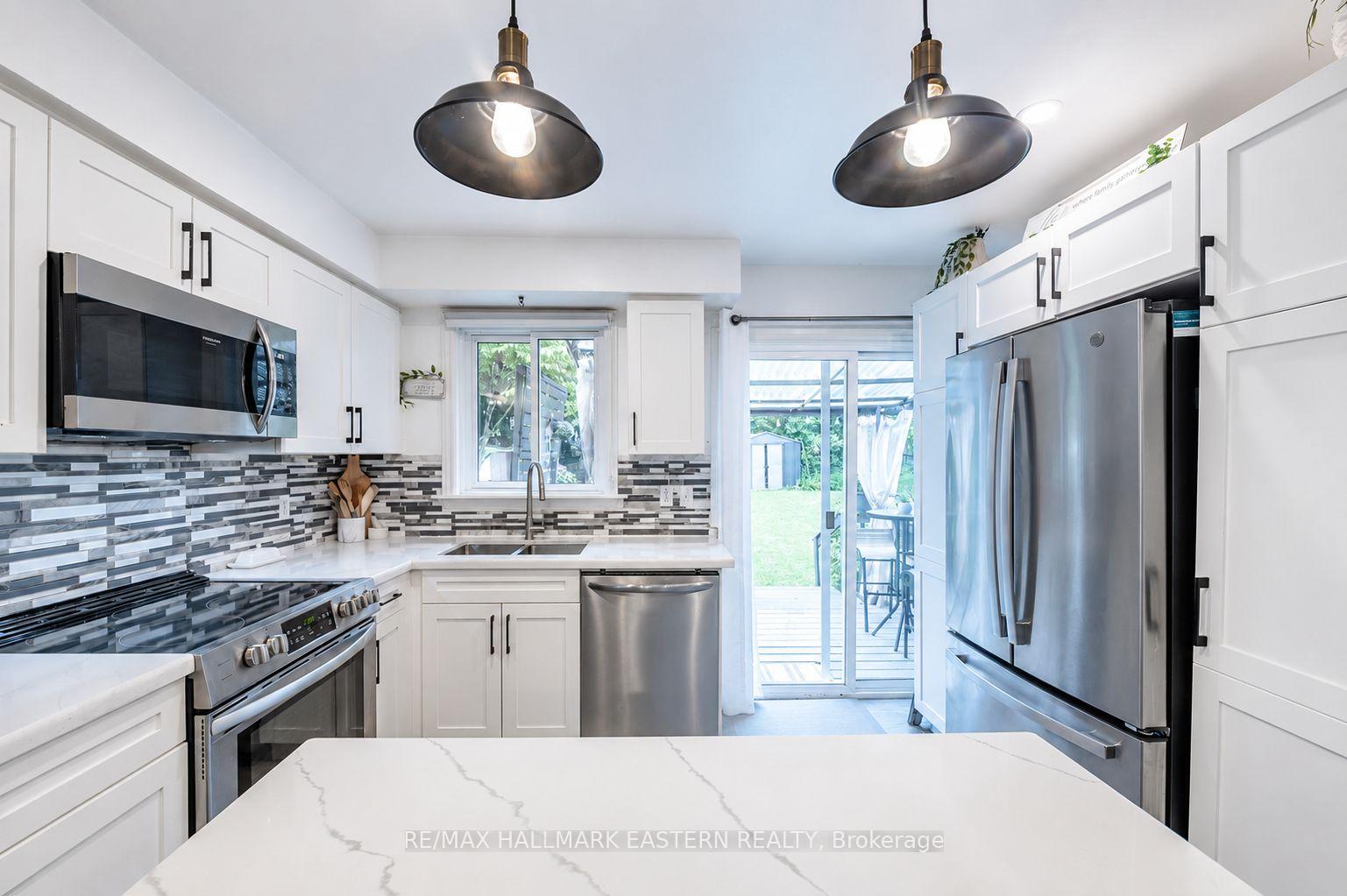 Photo 7 of 297 Towerhill Road, Peterborough, Northcrest Ward 5 — HOMEH