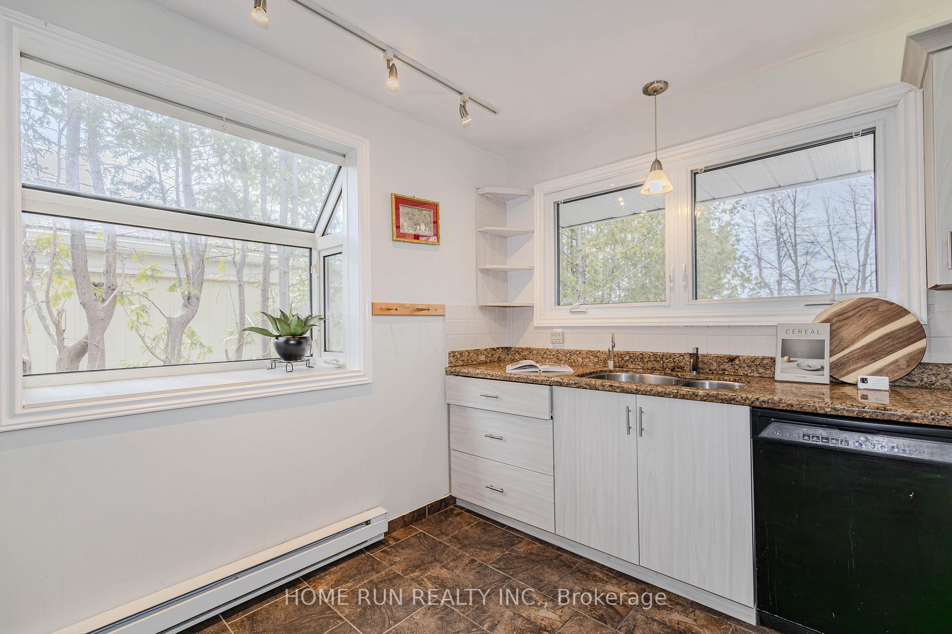 Photo 21 of 2437 Baseline Road, Ottawa, Queensway Terrace South/Ridgeview — HOMEH