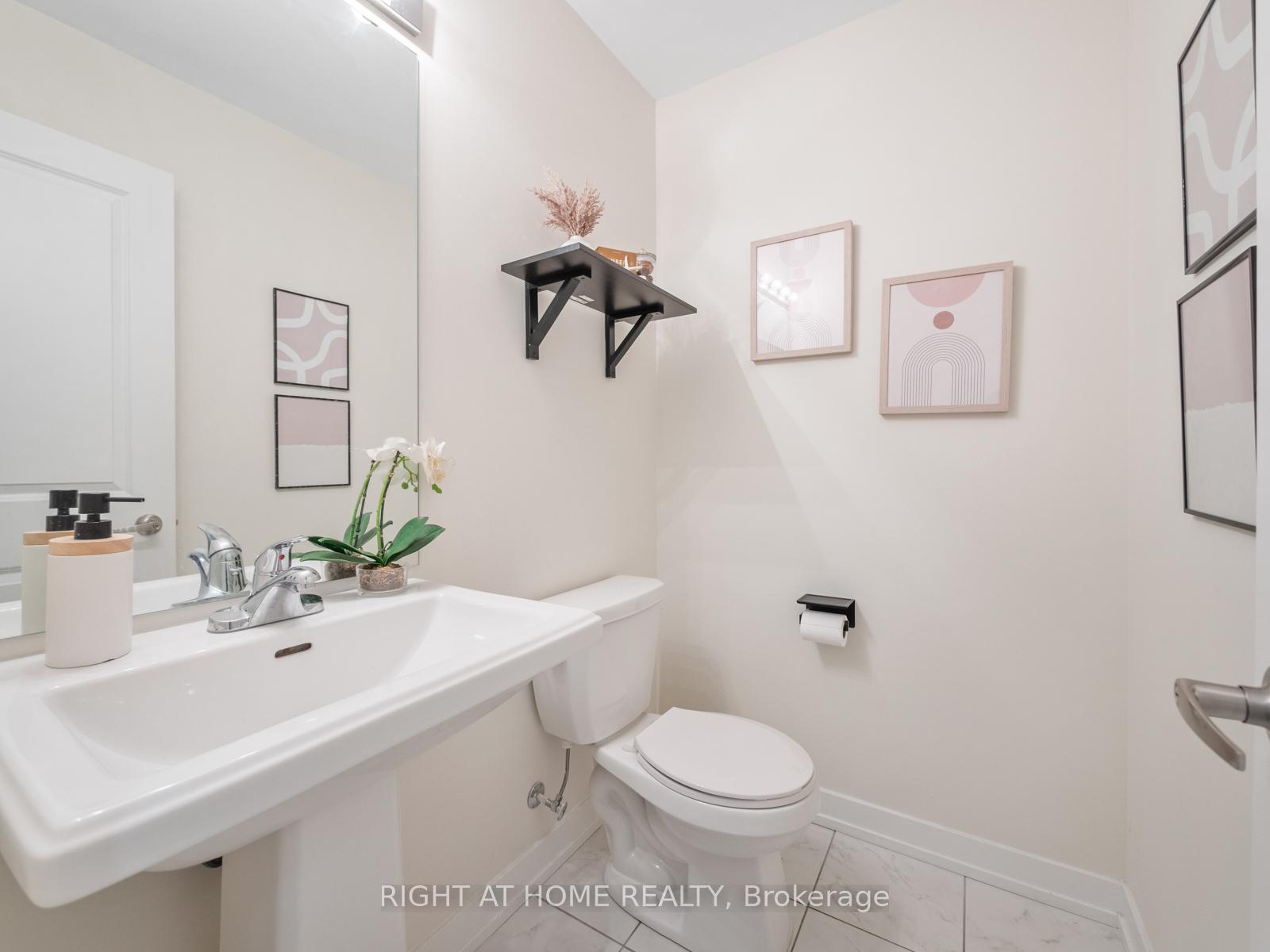 Photo 24 of Unit 403, 2550 Castlegate Crossing, Pickering, Duffin Heights — HOMEH