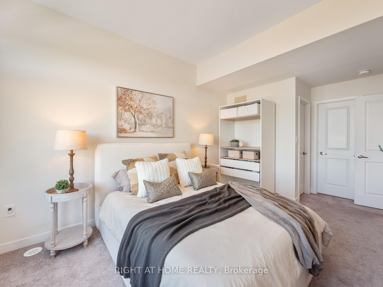 Photo 29 of Unit 403, 2550 Castlegate Crossing, Pickering, Duffin Heights — HOMEH