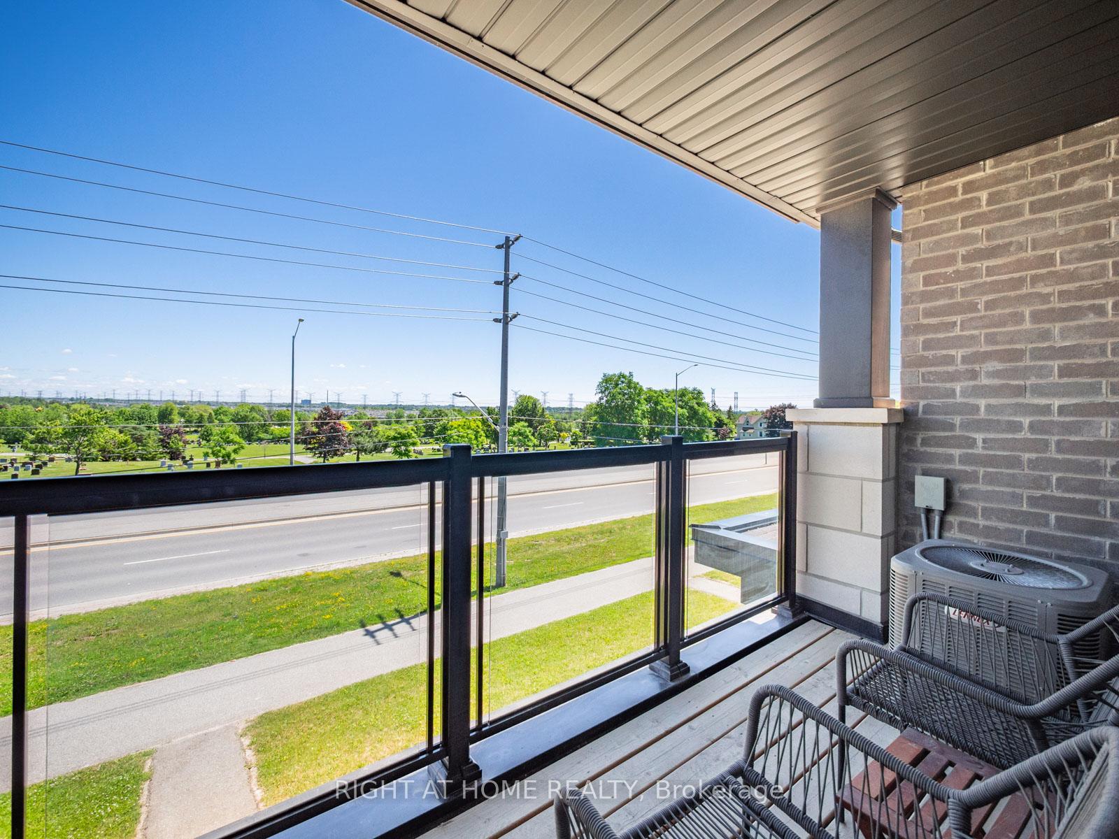 Photo 38 of Unit 403, 2550 Castlegate Crossing, Pickering, Duffin Heights — HOMEH