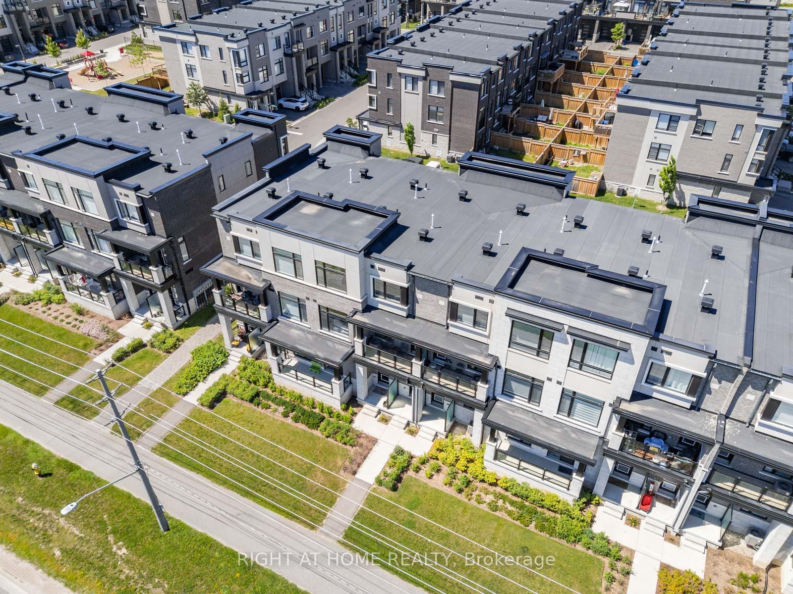 Photo 43 of Unit 403, 2550 Castlegate Crossing, Pickering, Duffin Heights — HOMEH